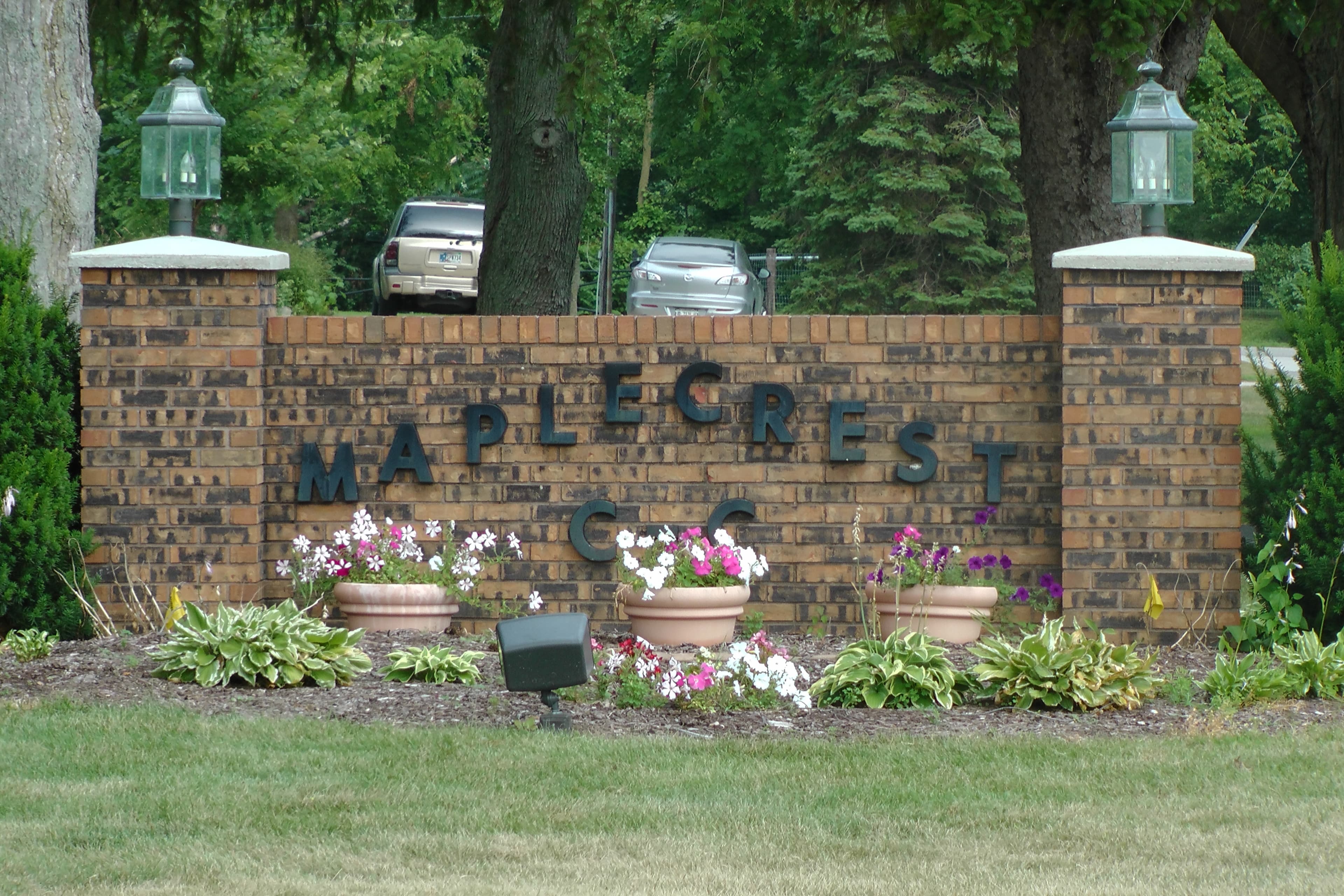 Maplecrest Country Club - Image 3