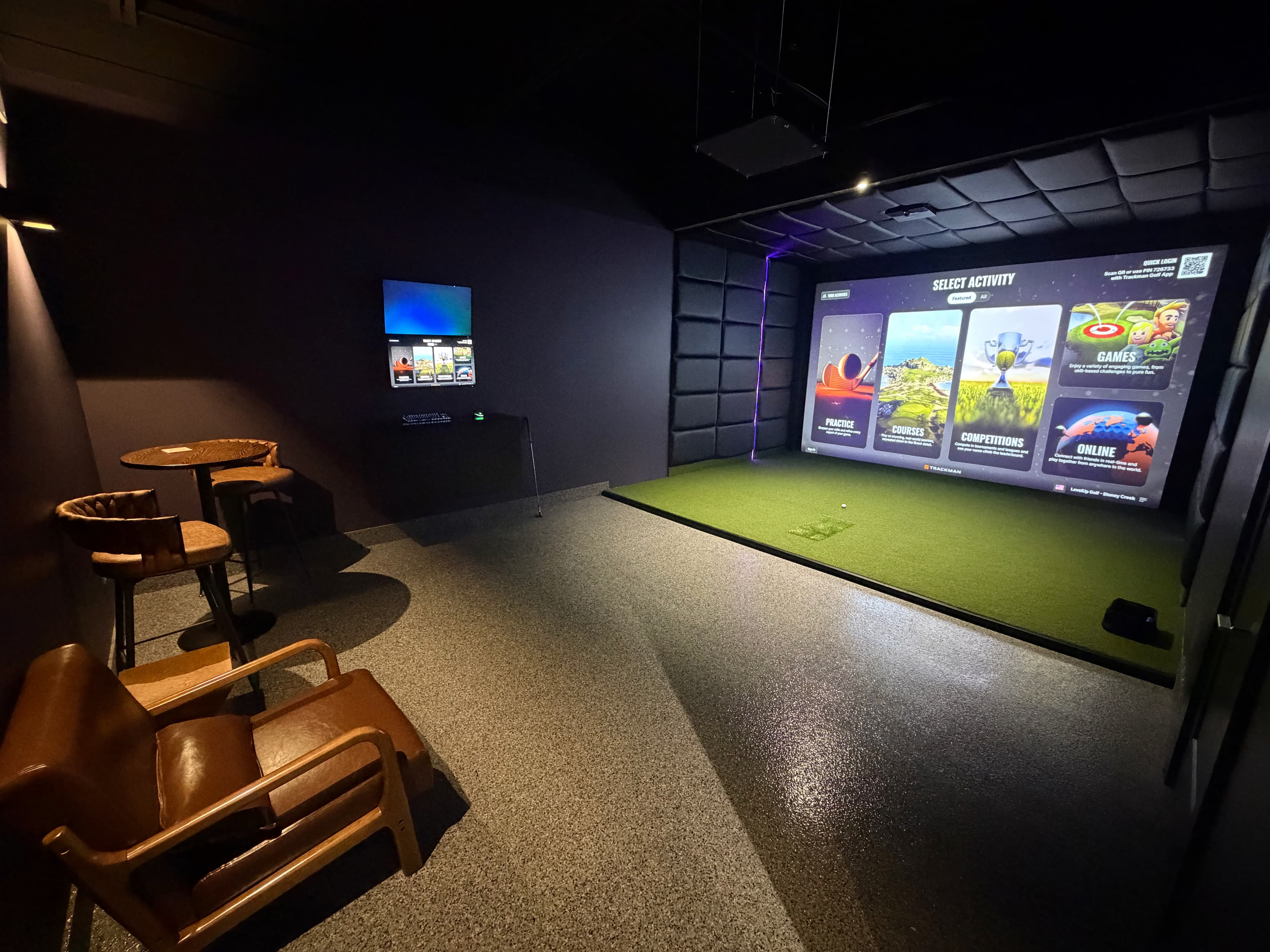LevelUp Indoor Golf