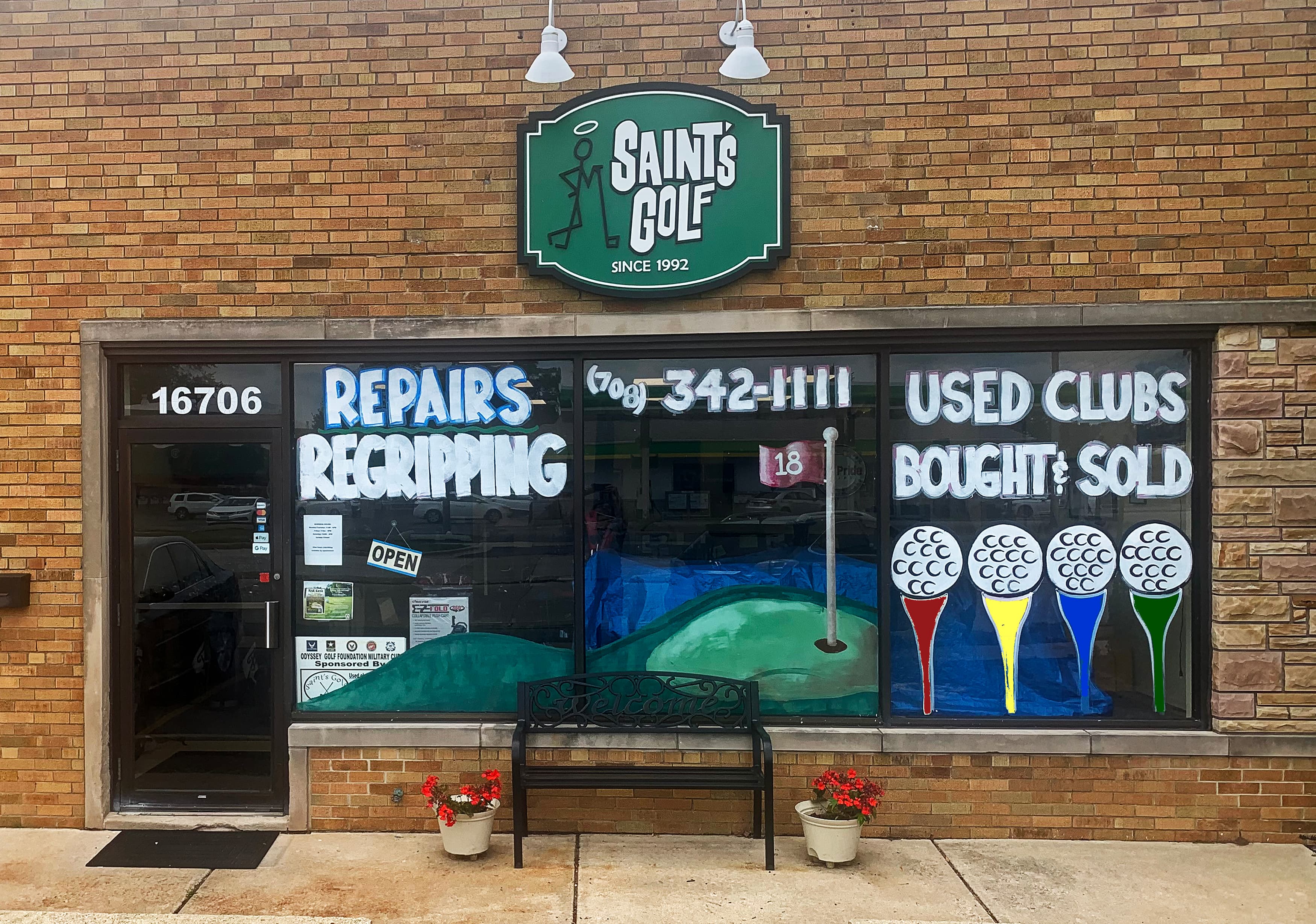 Saint's Golf - Image 1