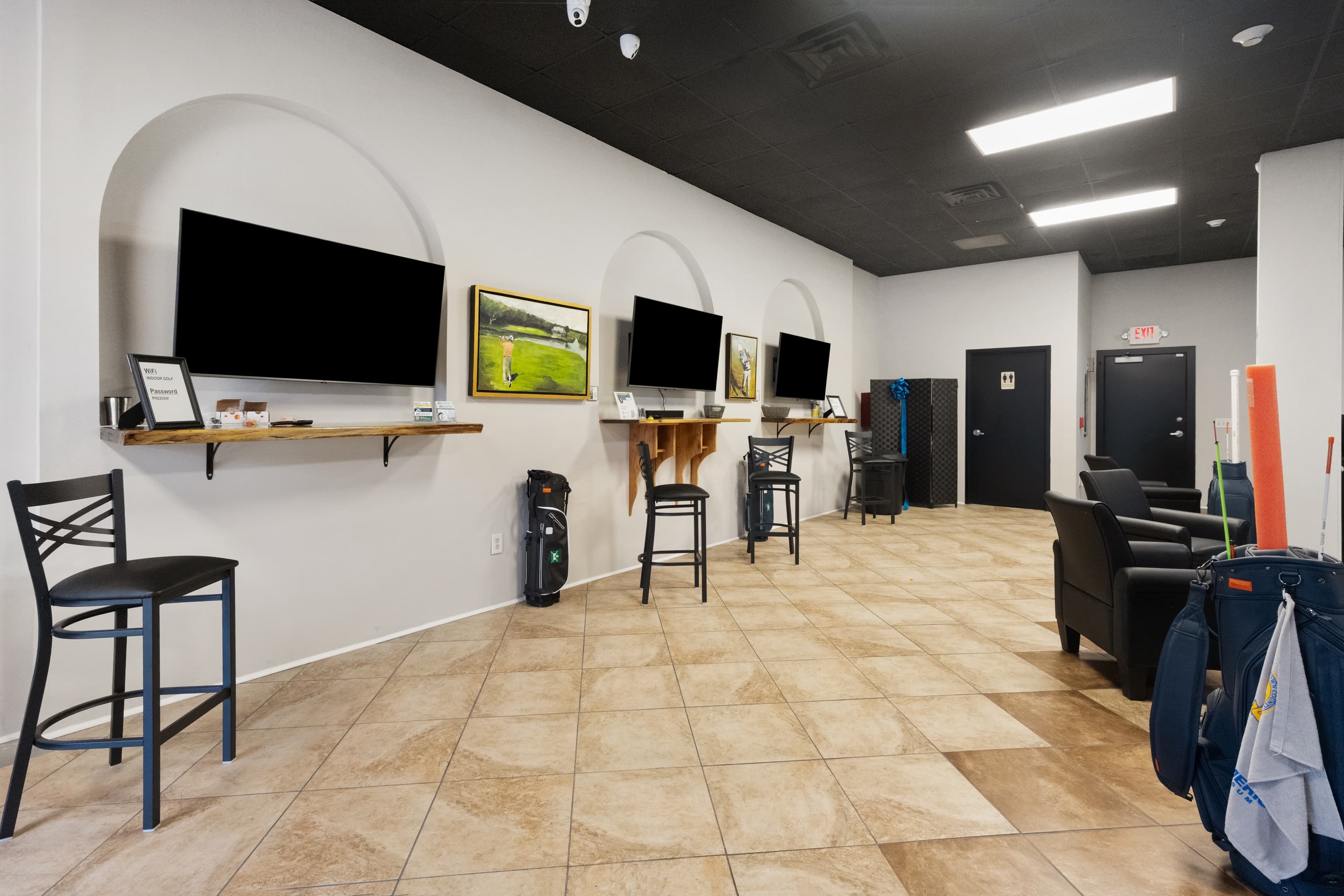 Performance Indoor Golf - Image 7