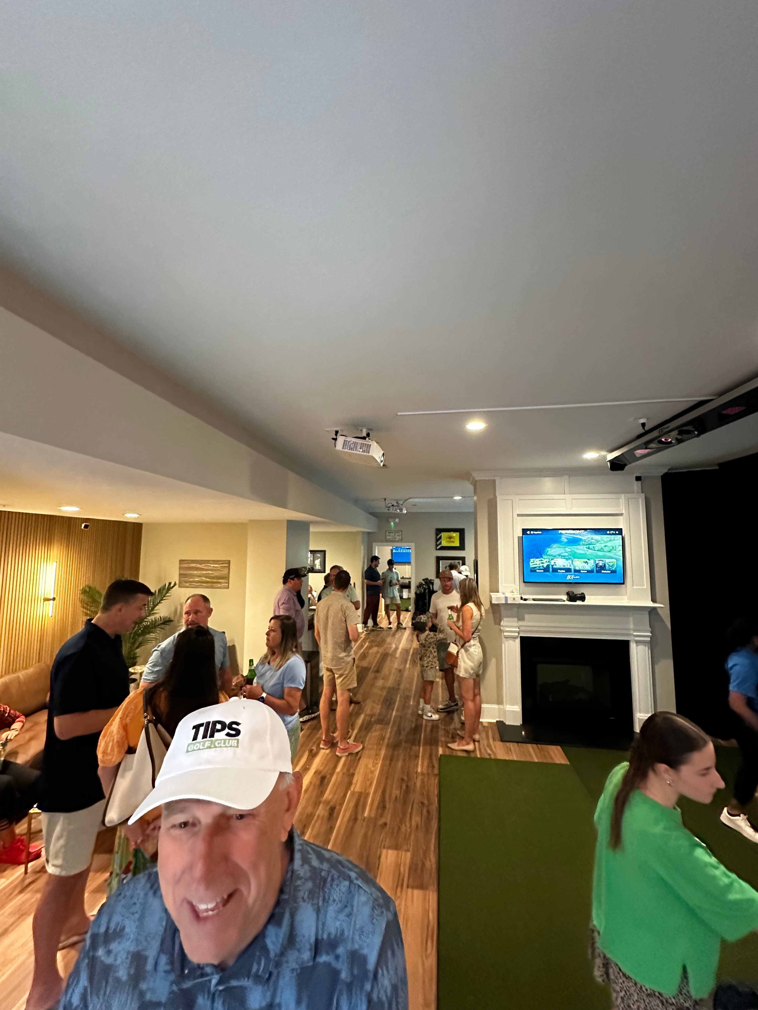 Tips Golf Club - Image 10