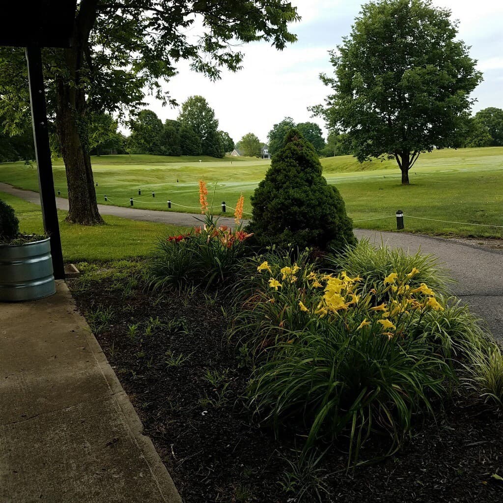 Thoroughbred Golf Club - Image 2