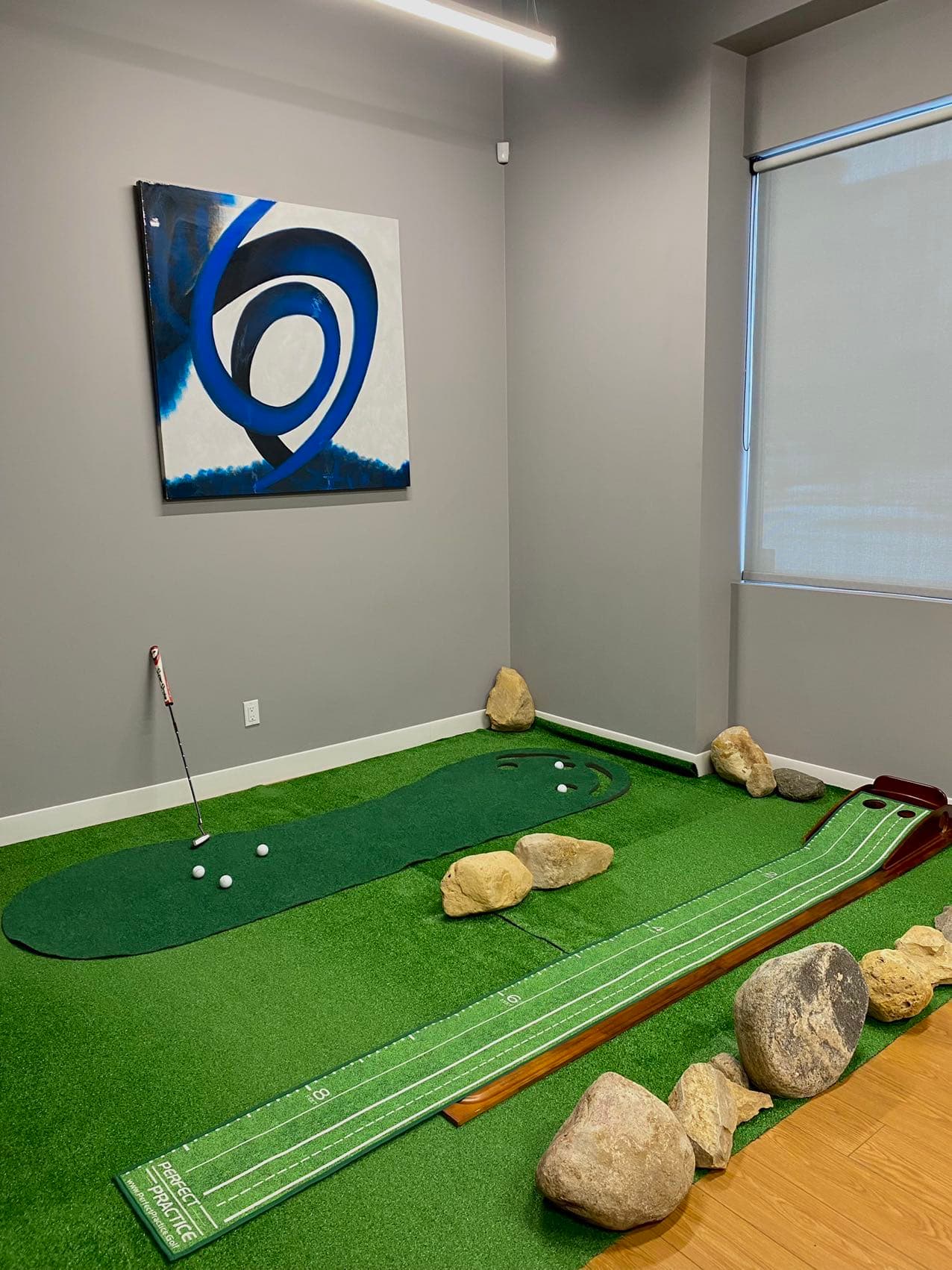 Willowgrove Golf Lounge - Image 4