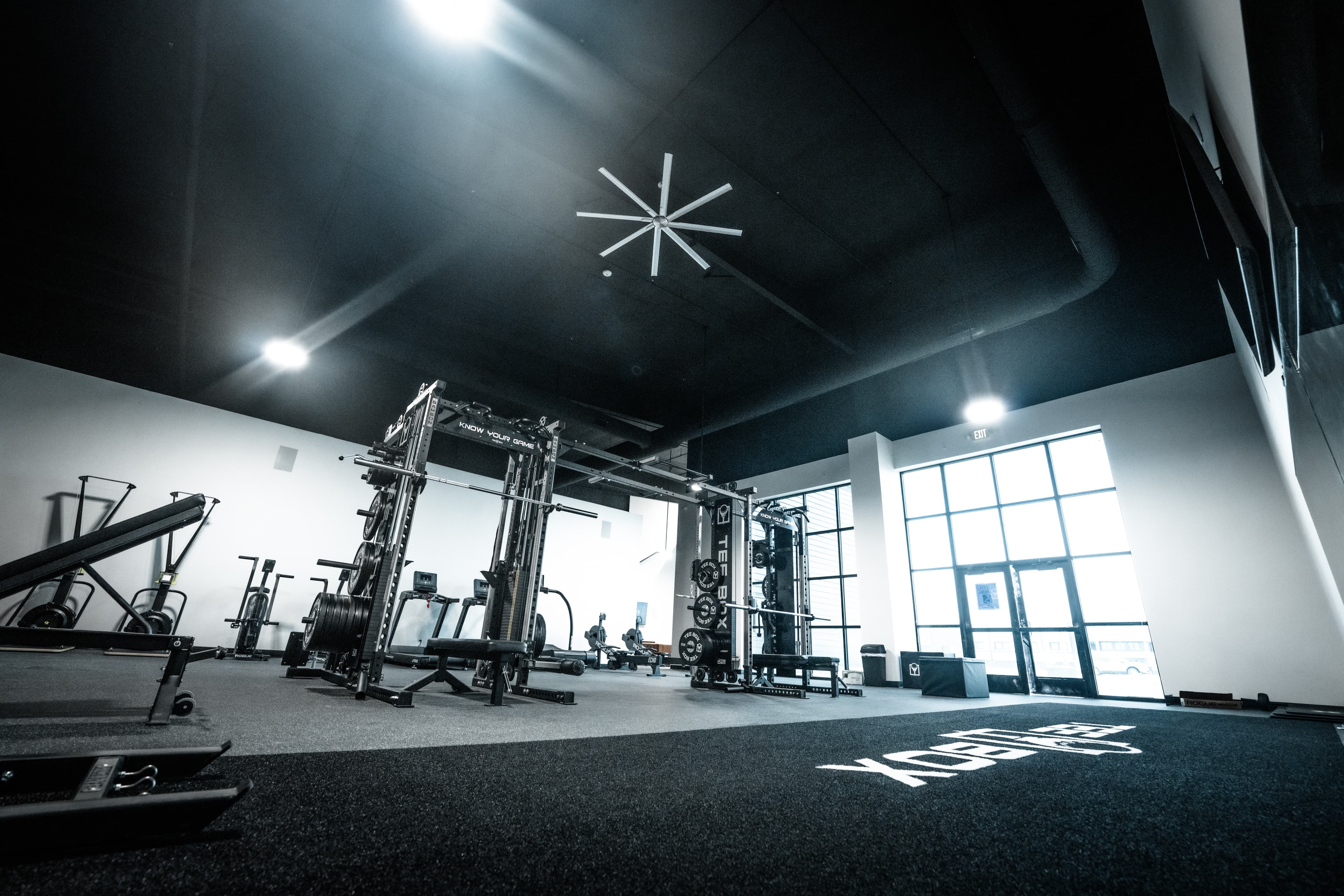 Tee Box Idaho Falls - Image 3