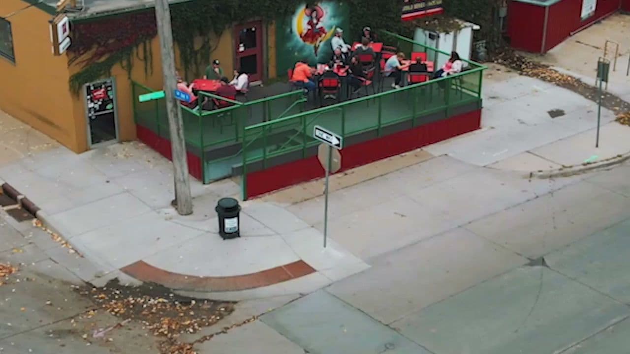 The High Life Lounge - Image 2