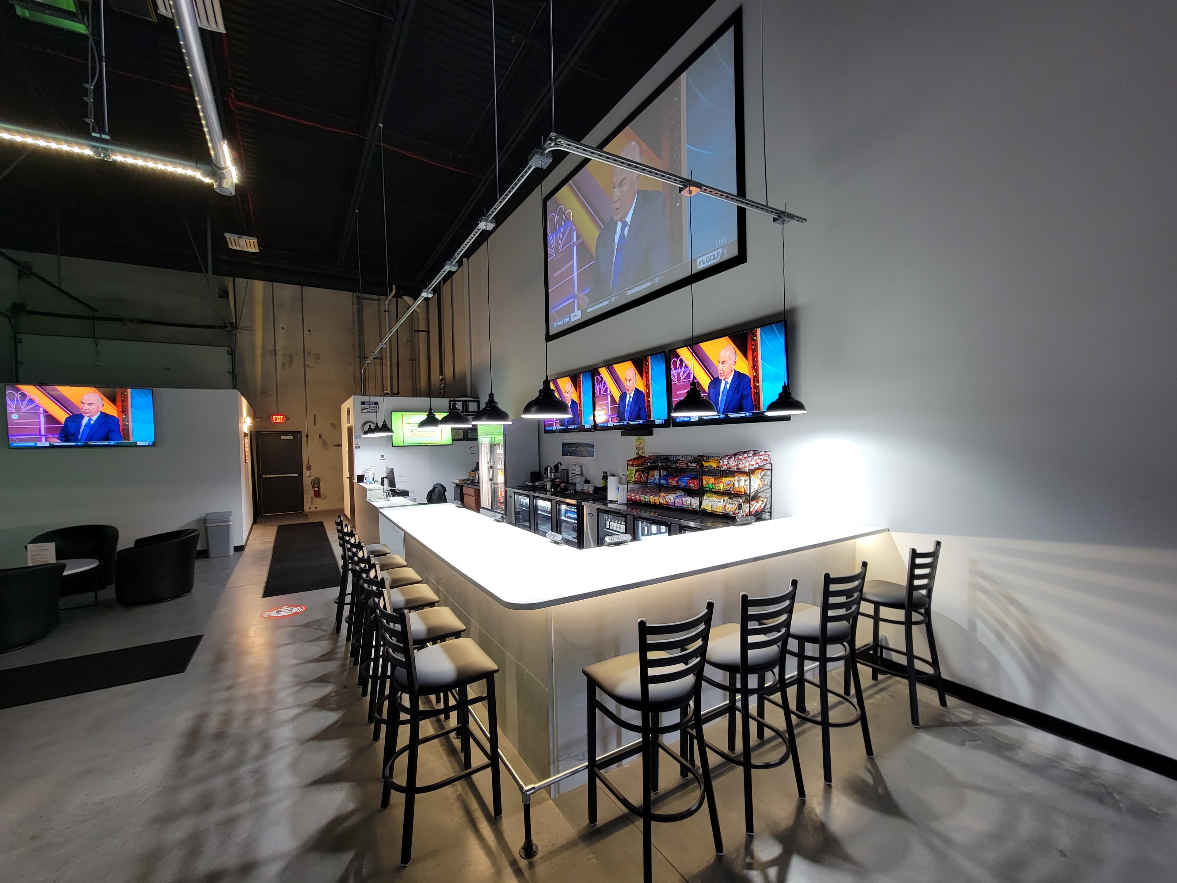 Score 18 Indoor Golf - Image 7