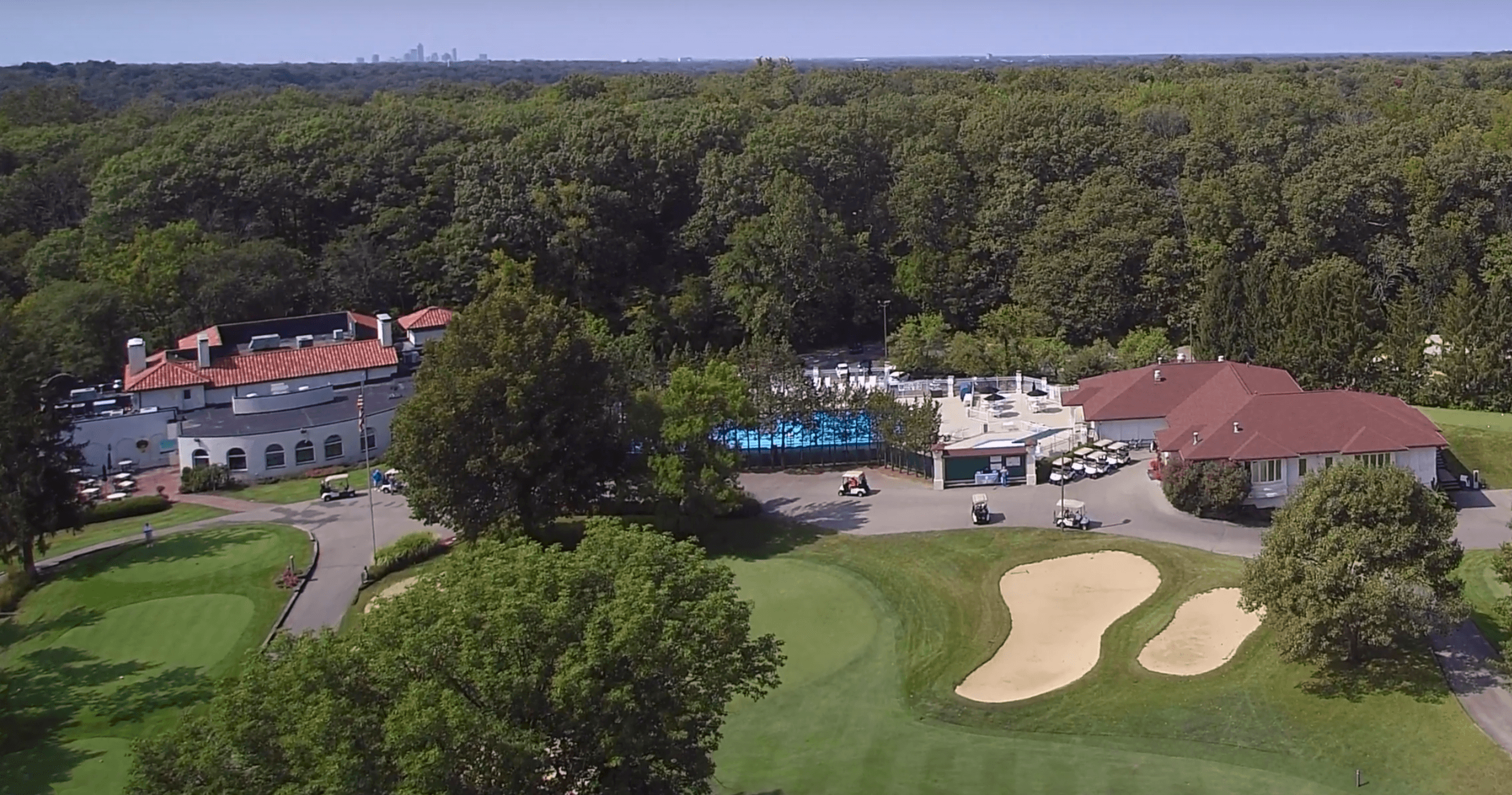 Hillcrest Country Club - Image 1