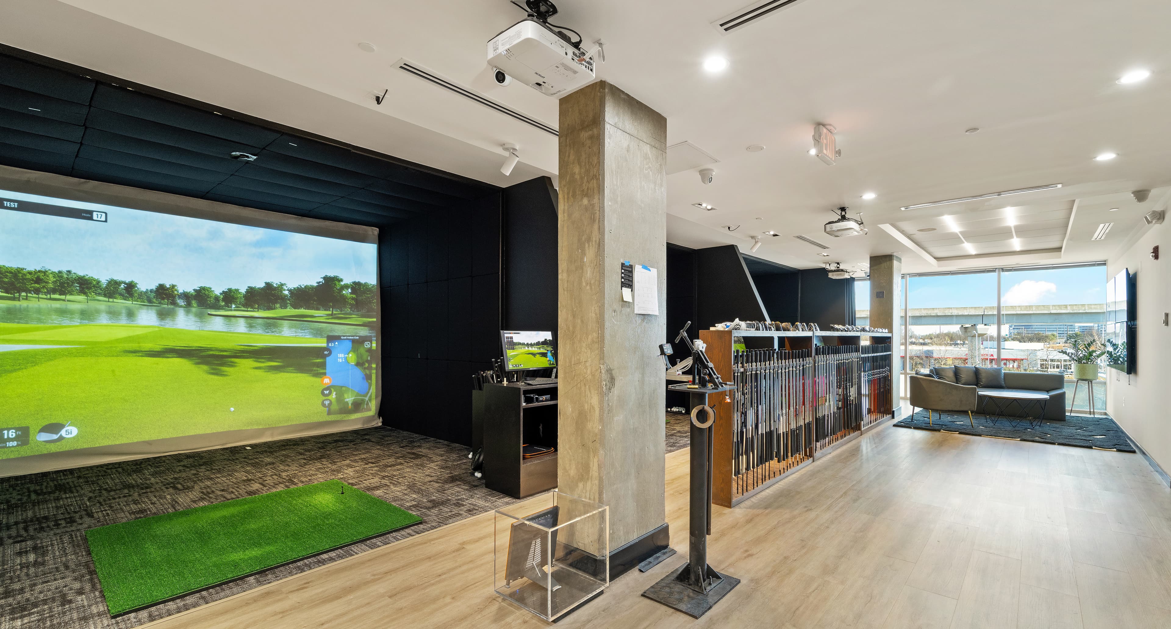 Tysons West Golf Store - Image 1