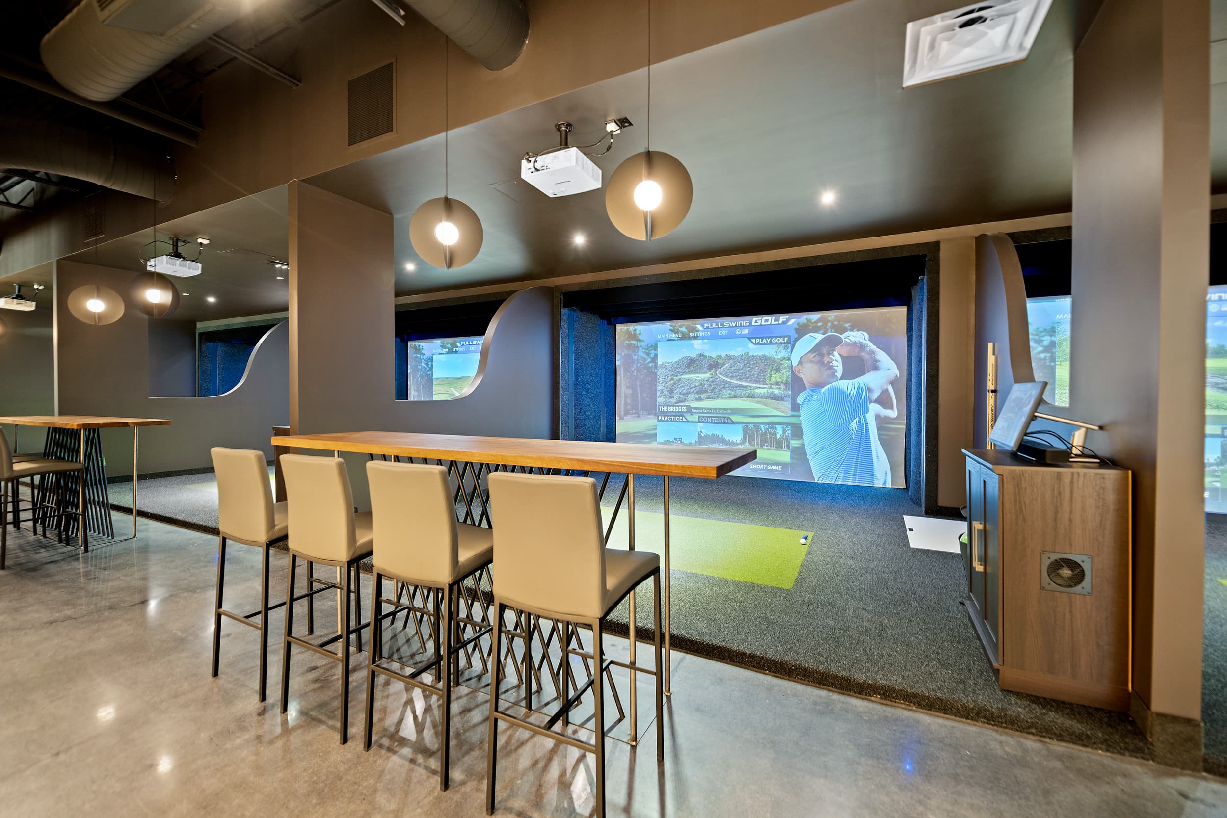 Midtown Golf - Image 1