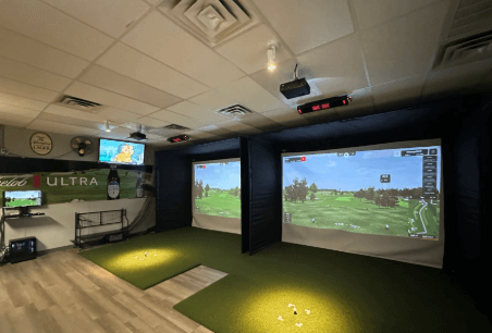 Century Golf Lounge - Image 1