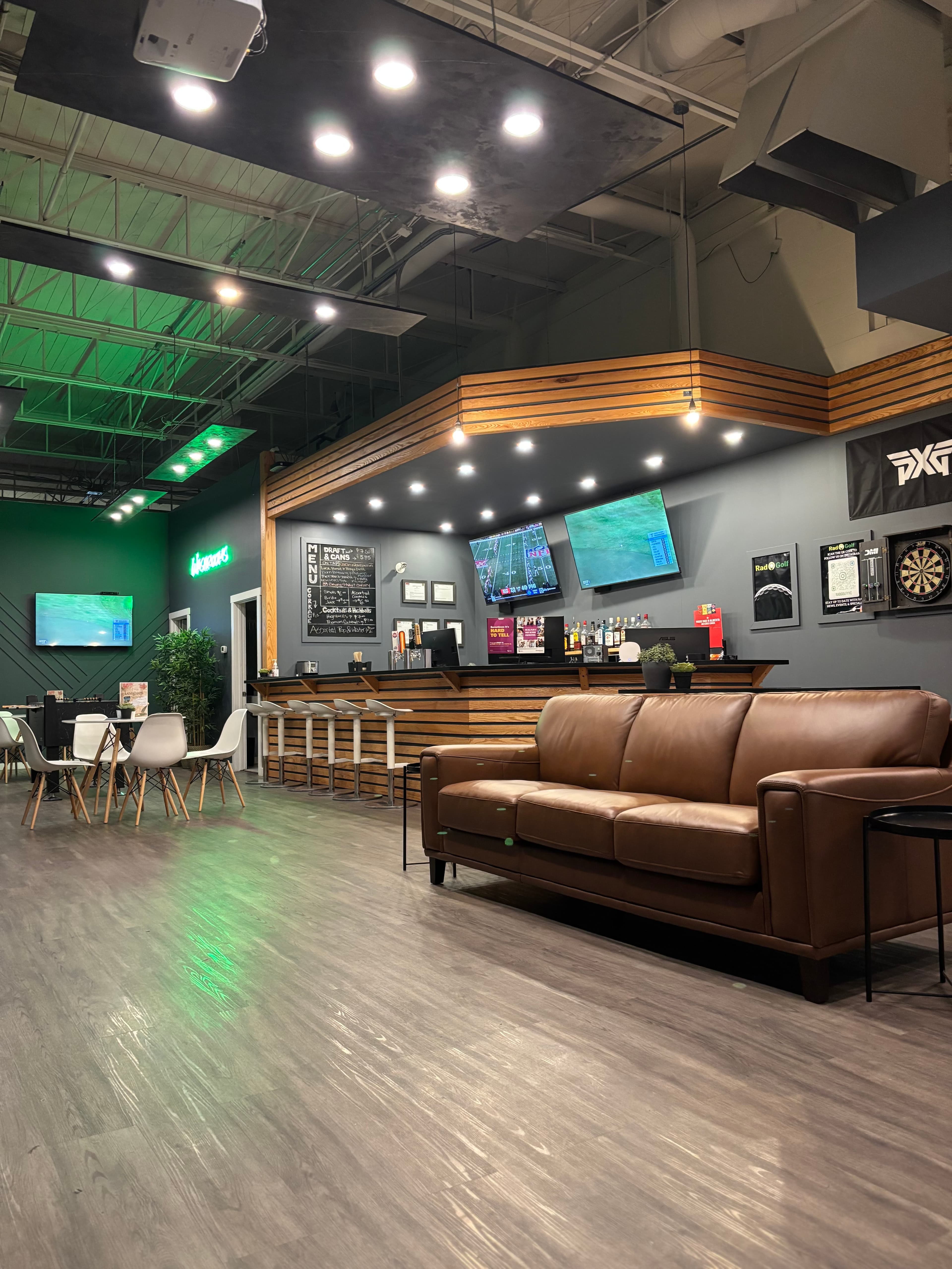 Rad Golf YYC - Image 1