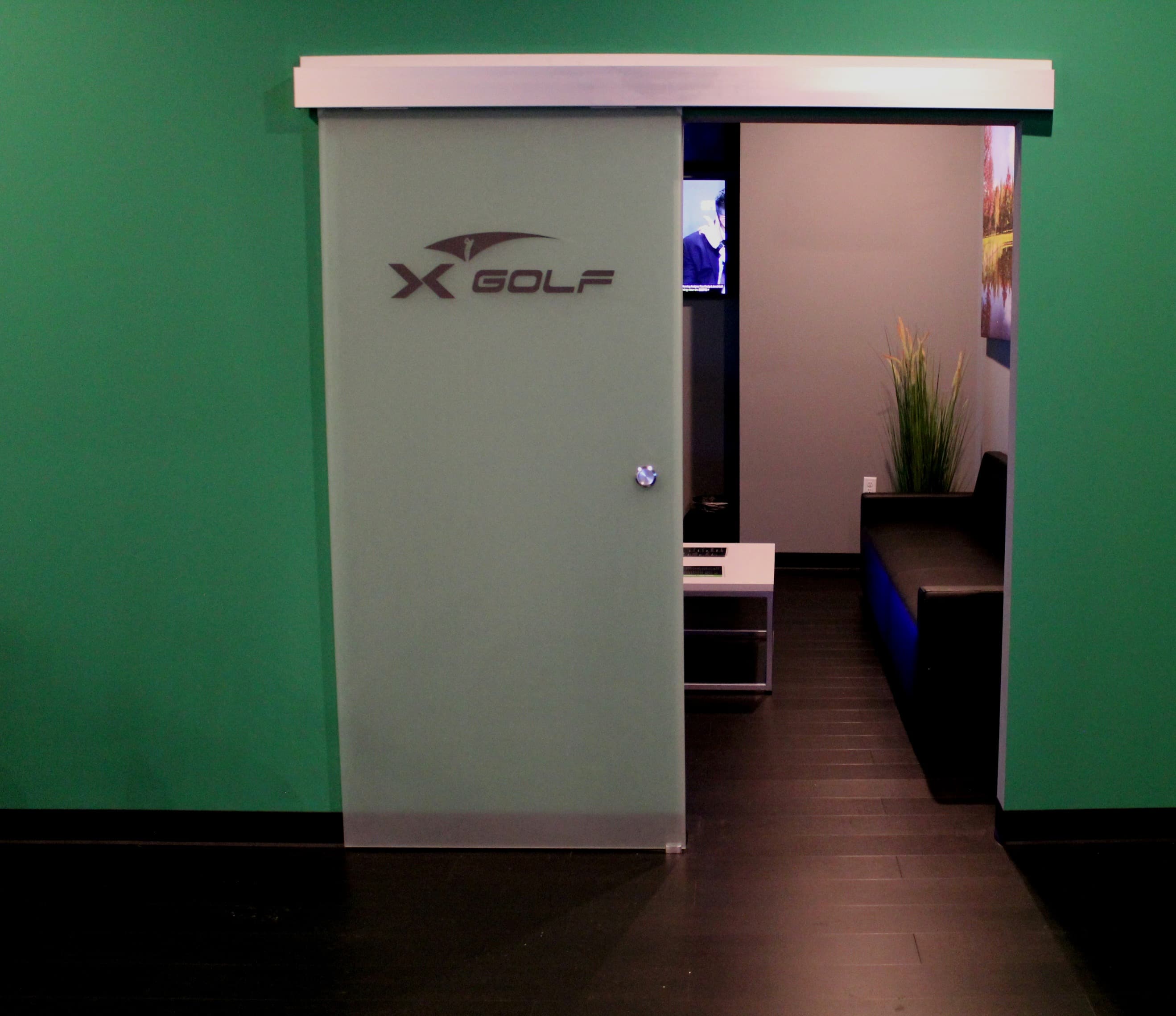 X-Golf Lansing - Image 4