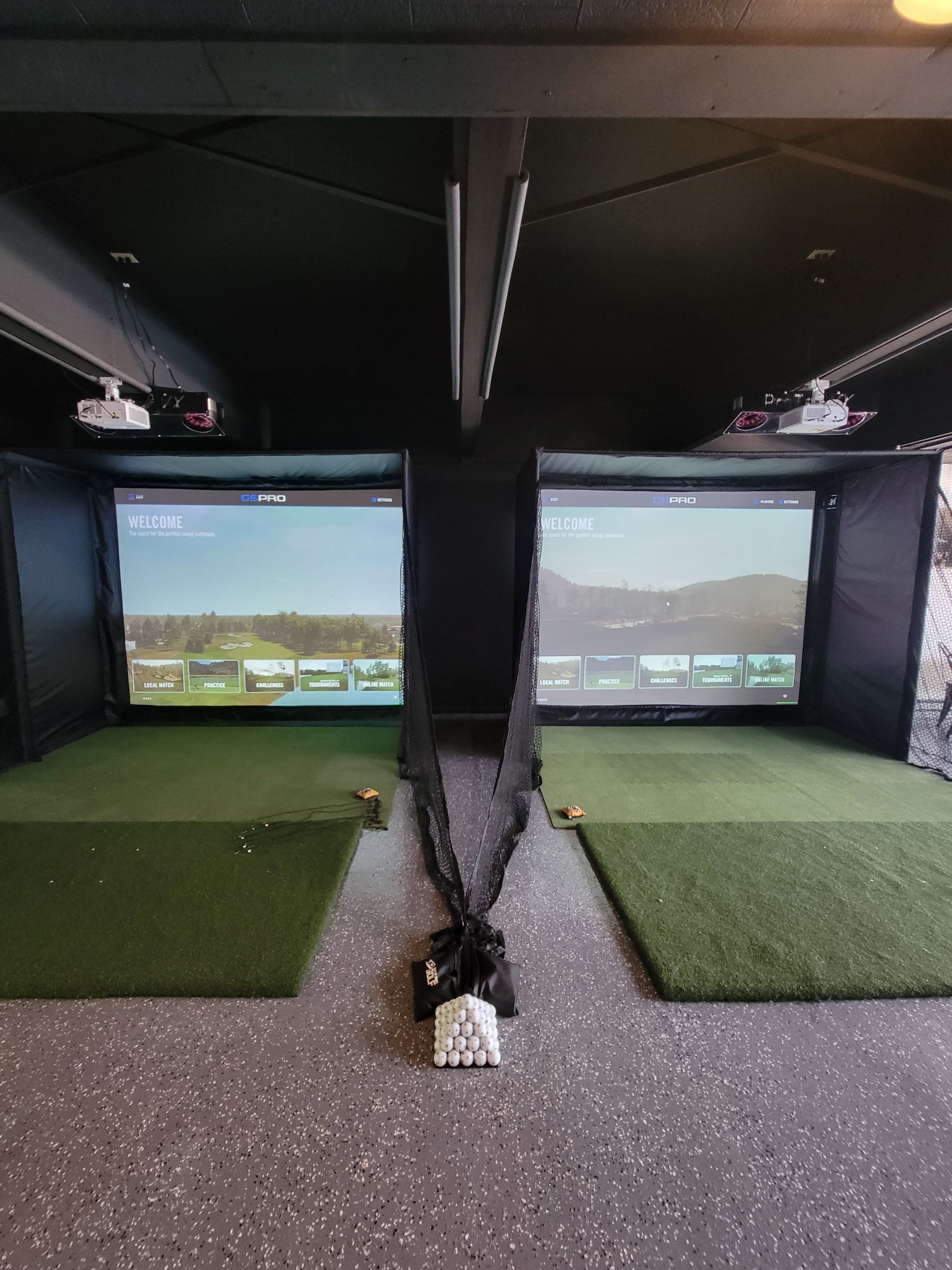 Swingers Indoor Golf - Image 3