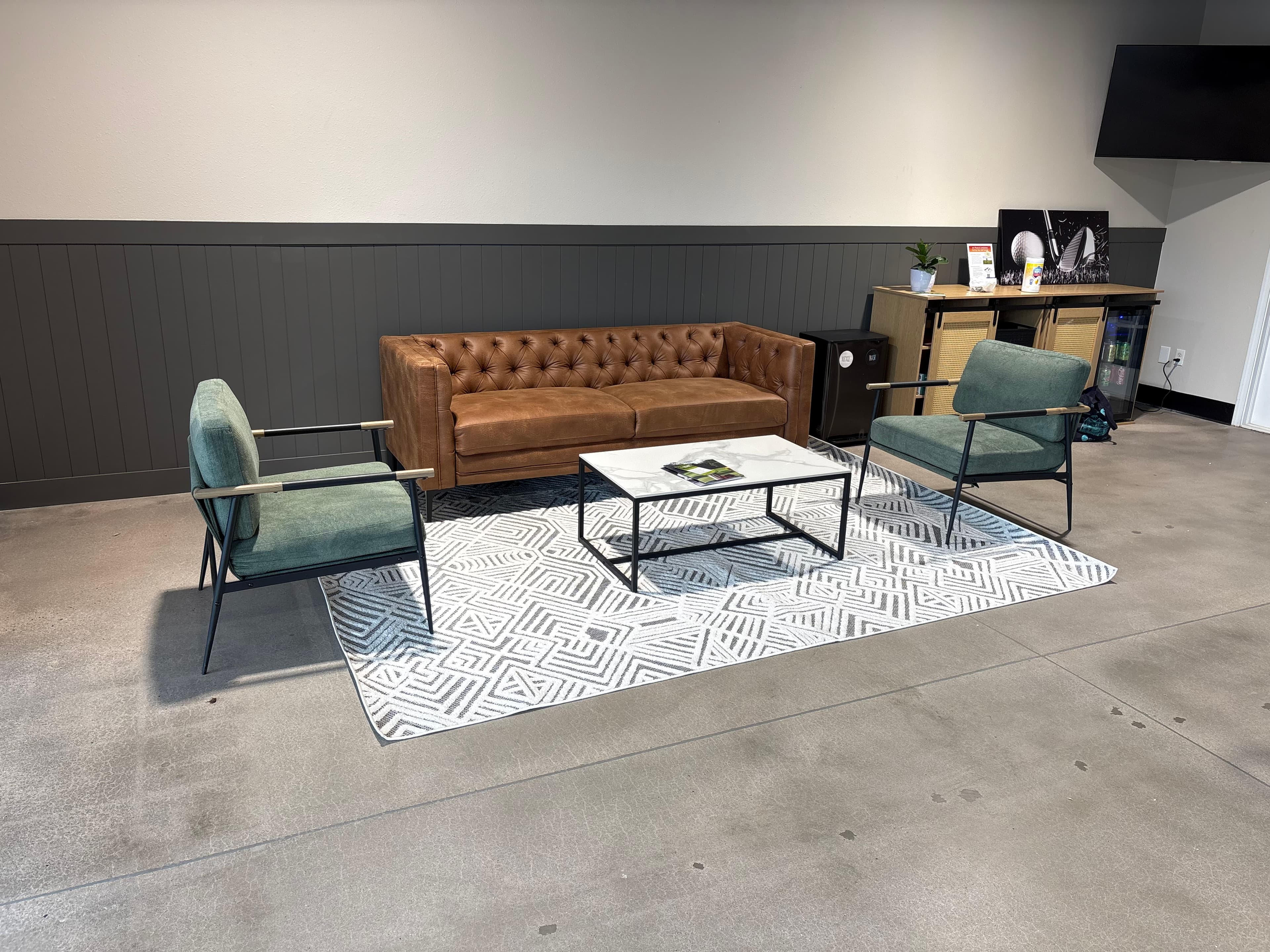 Skylark Indoor Golf Club - Image 5