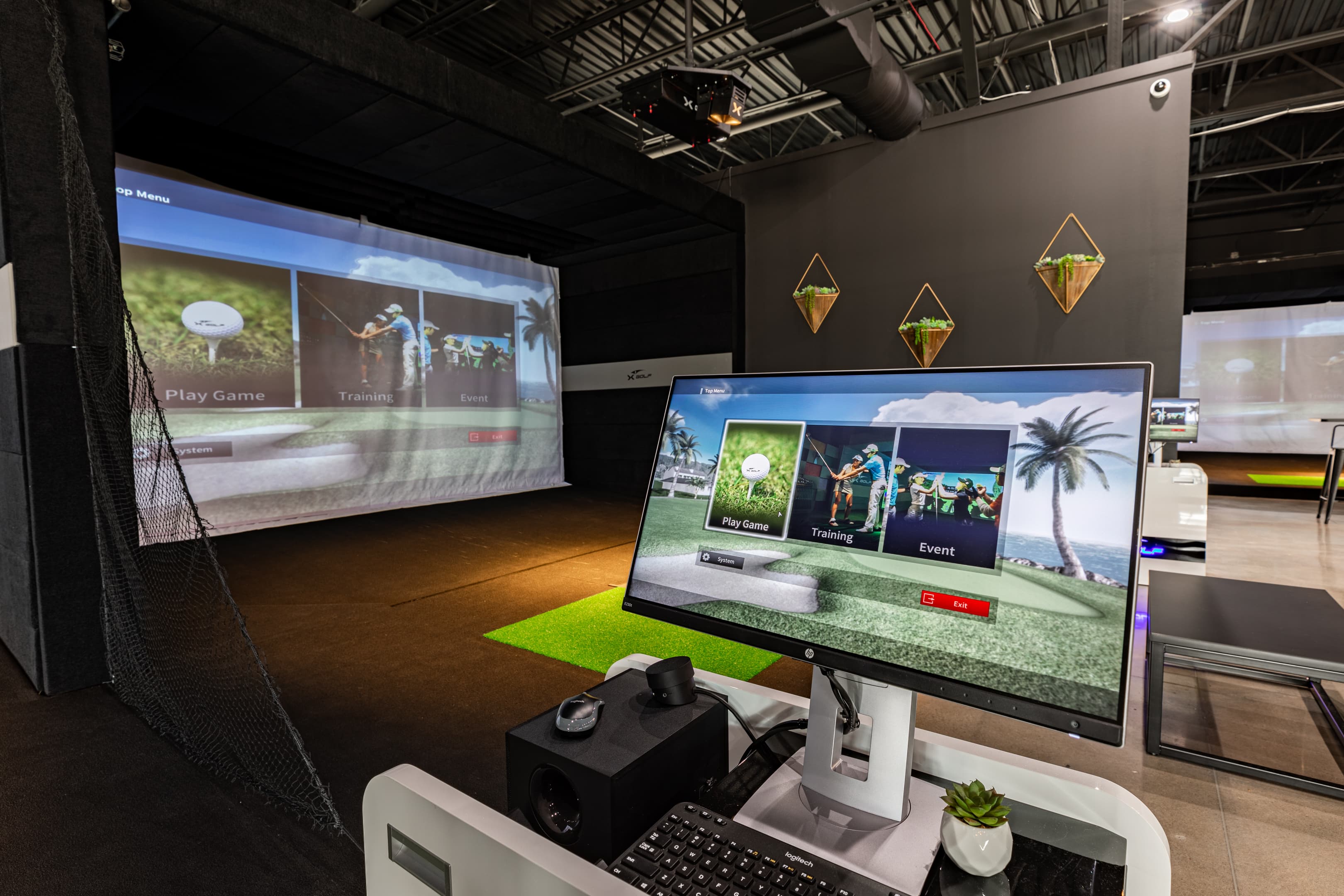 X-Golf Royal Oak - Image 1