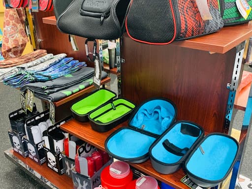 Levena Paintball Store - Image 7