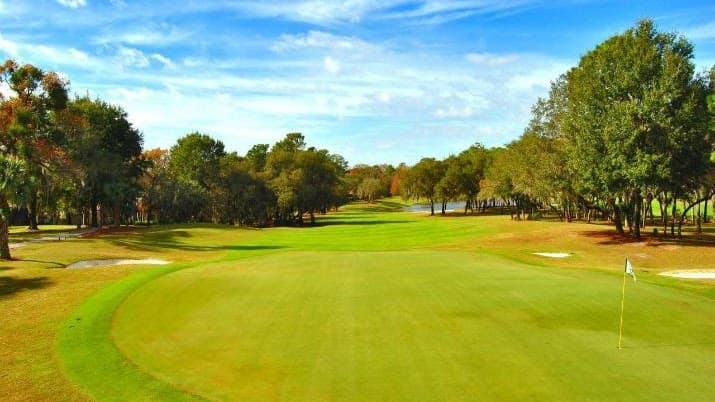 Heathrow Legacy Country Club - Image 1