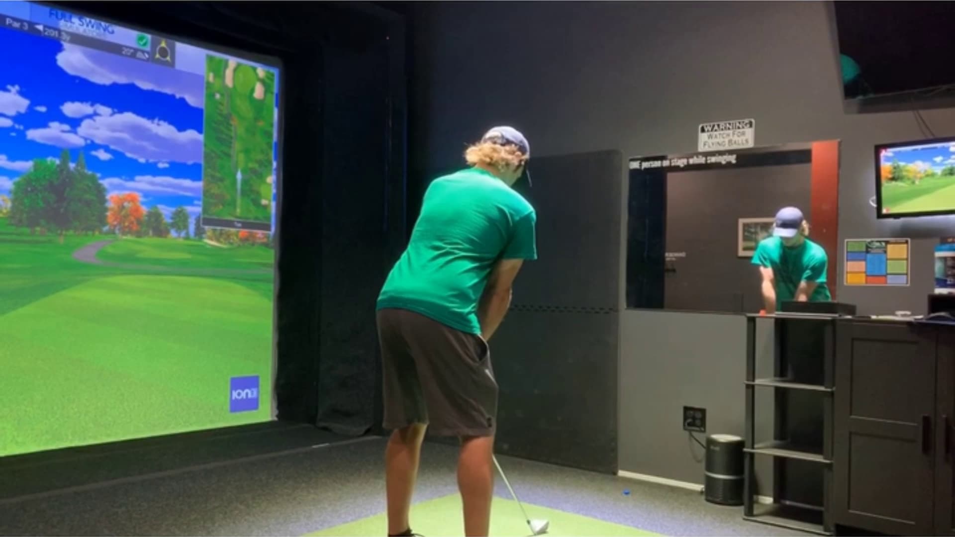 Harrisburg Golf Simulator - Image 8