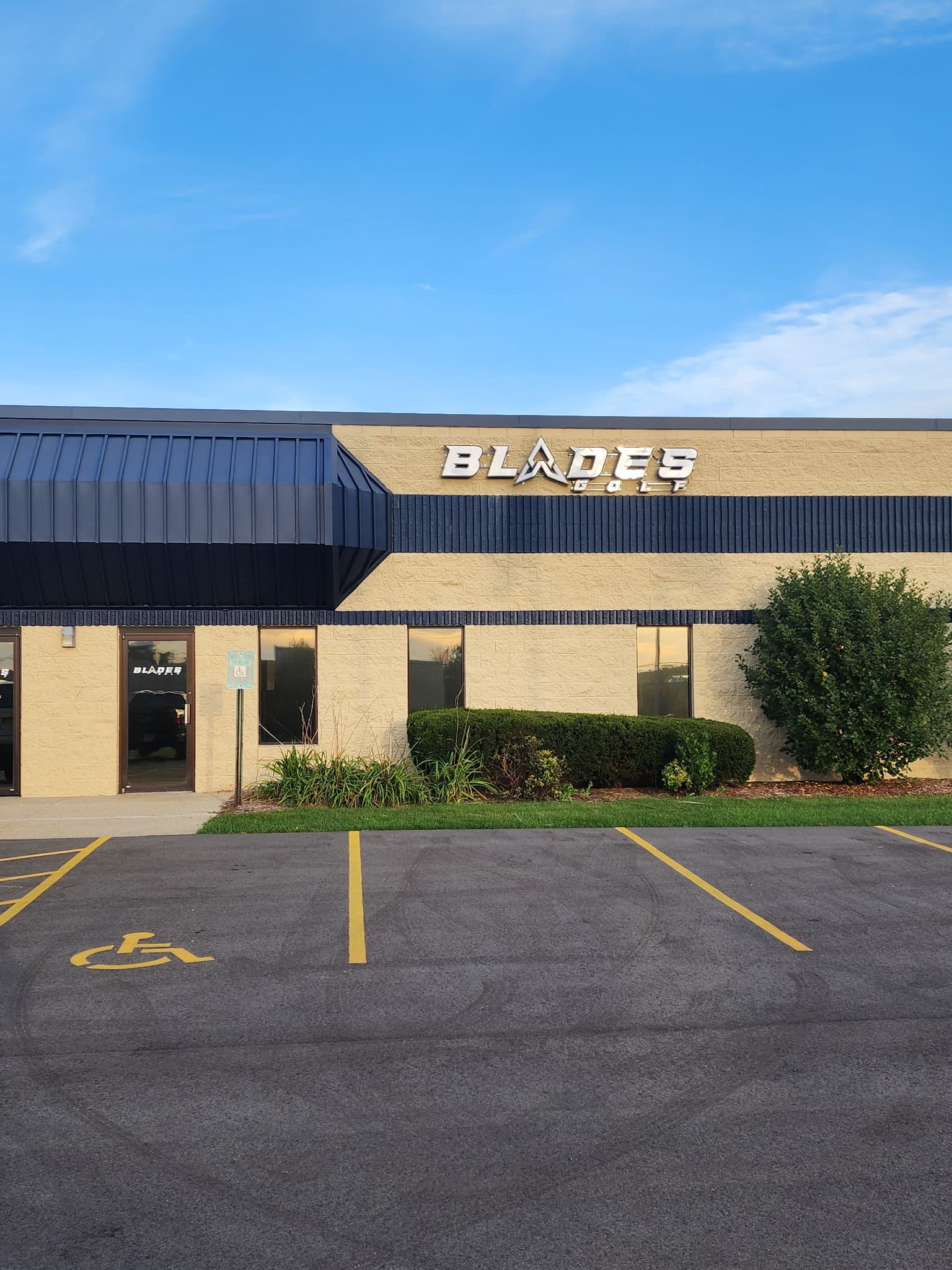 Blades Golf - Image 7