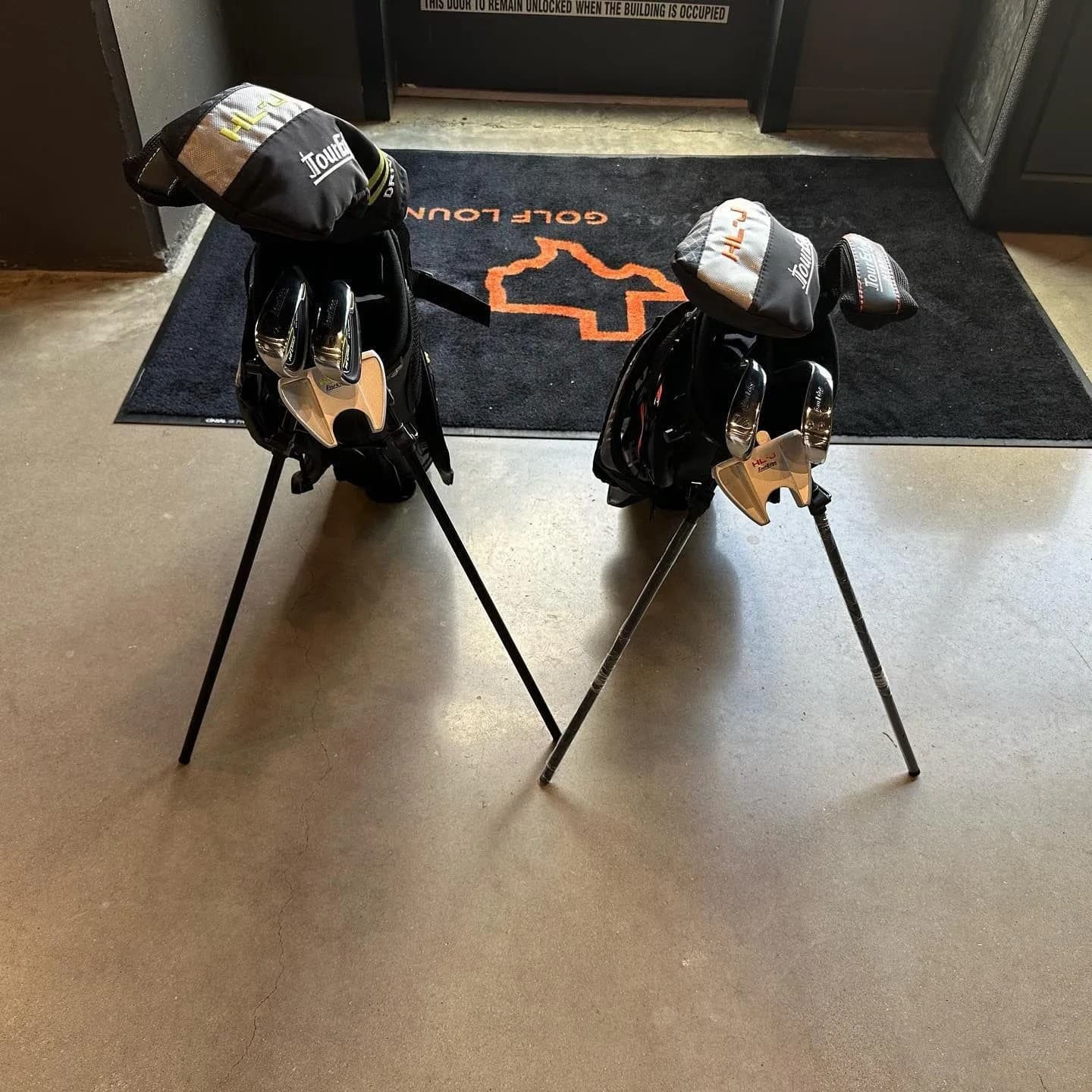 West Texas Golf Lounge - Image 6