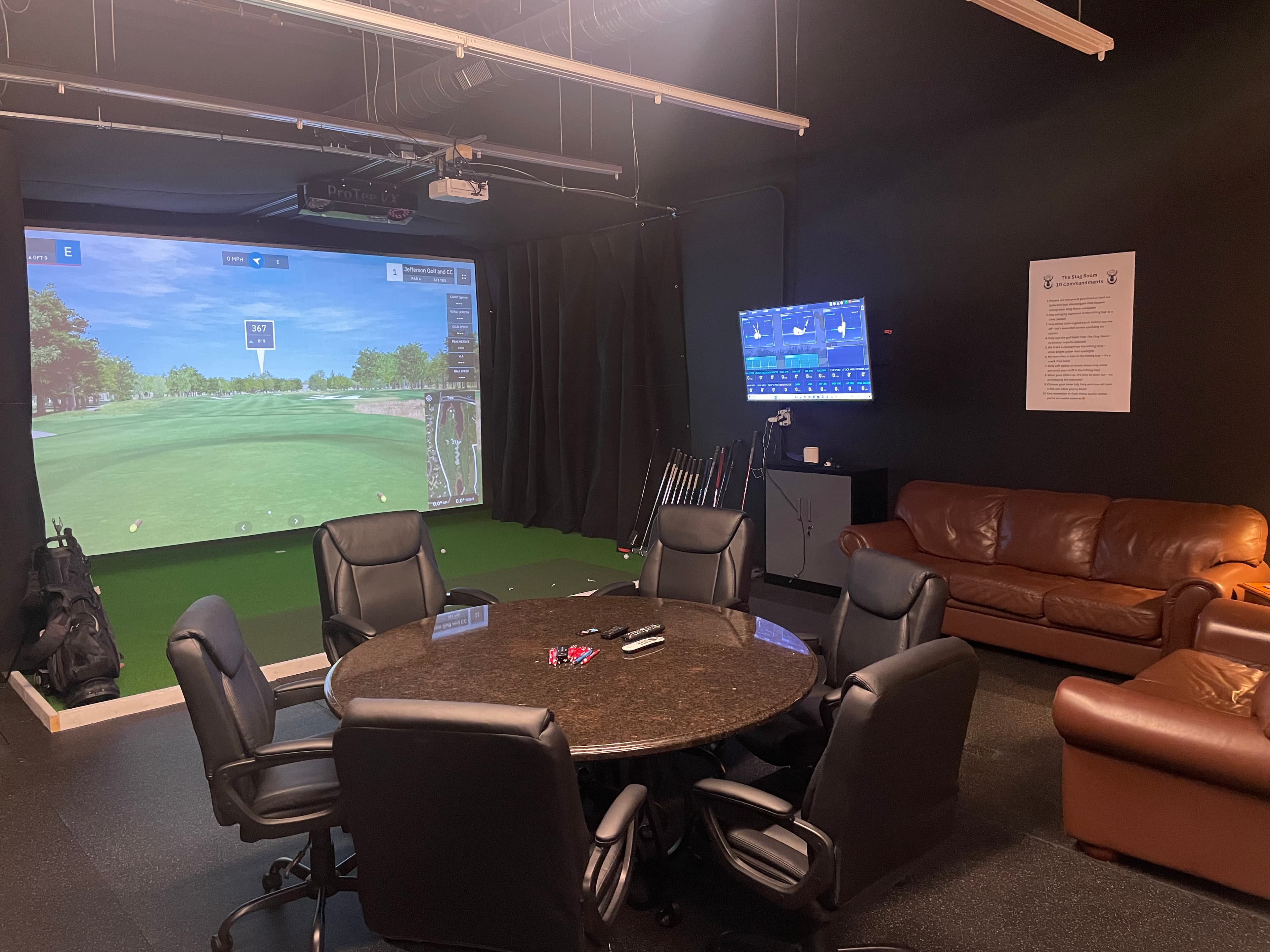 The Stag Room - Image 8