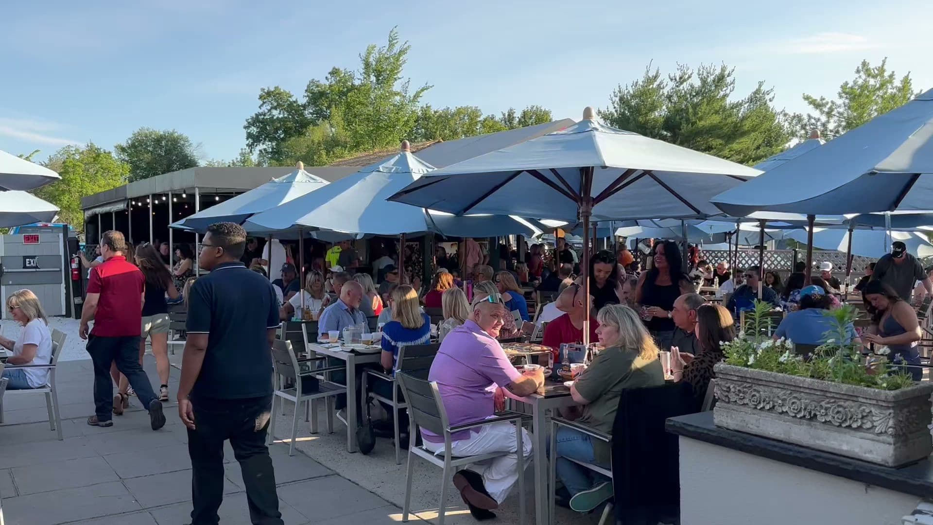 Green Knoll Grill - Image 6