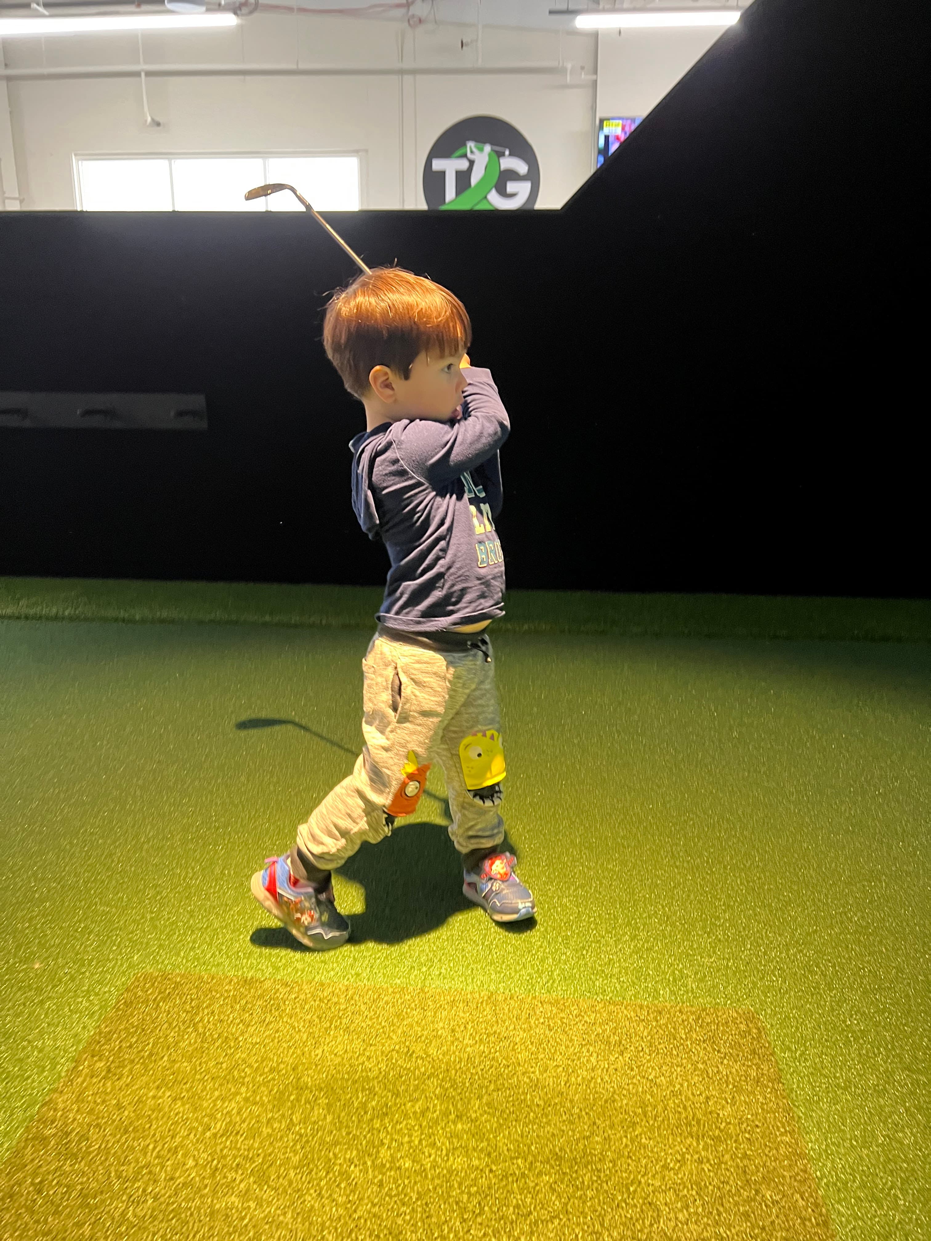 Tee 2 Green Indoor Golf Center - Image 9