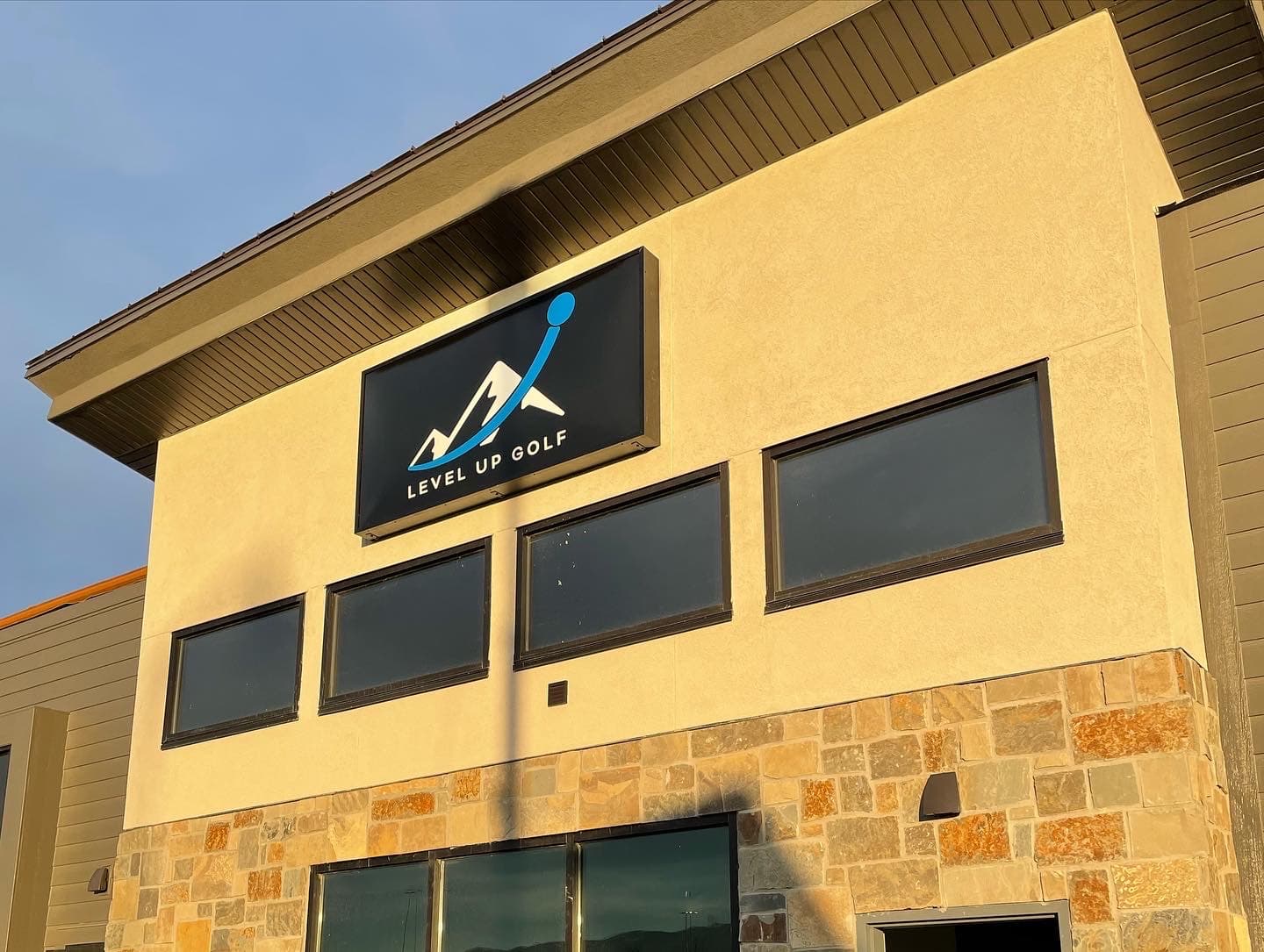 Level Up Golf - Image 3