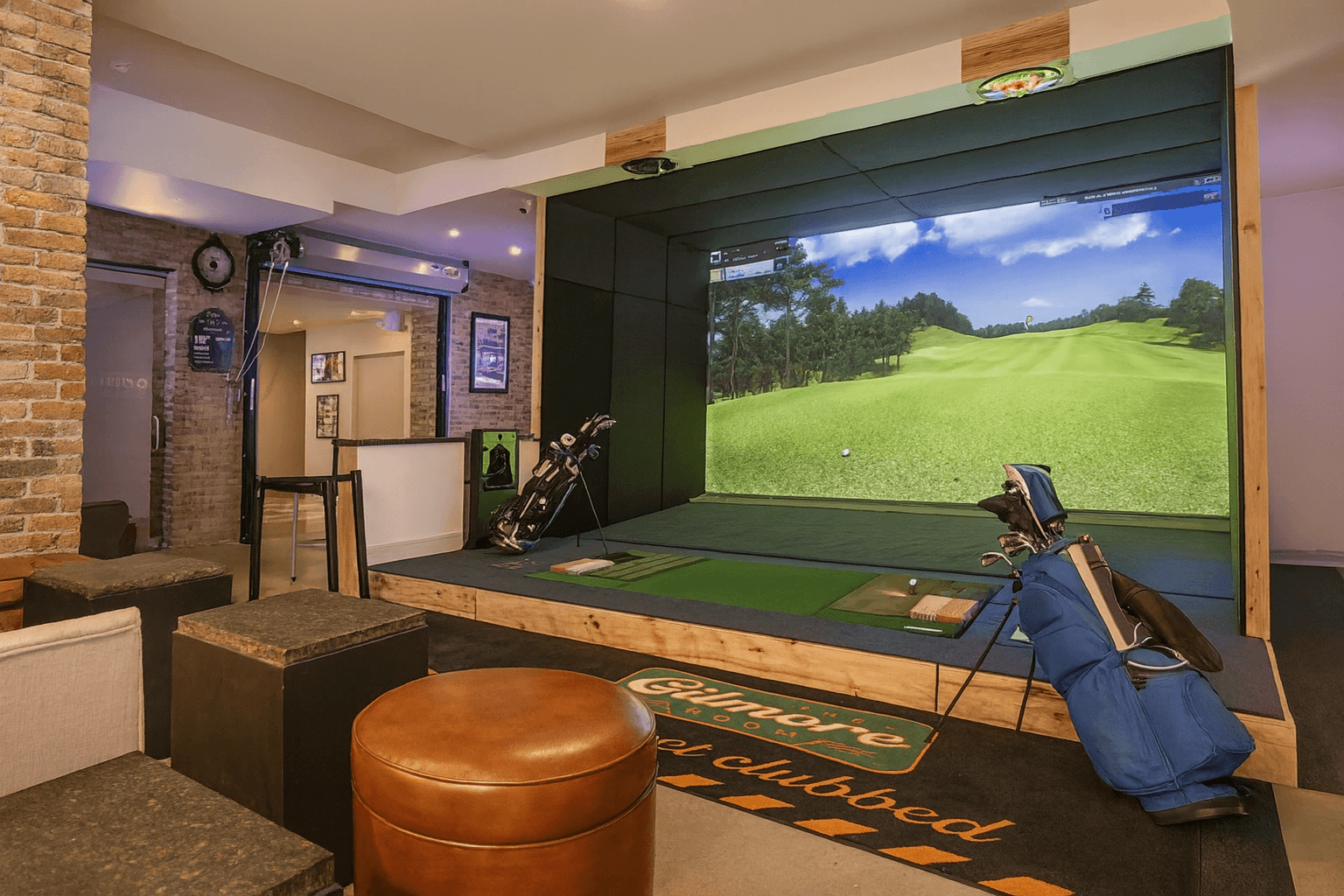 Gilmore Room Golf - Image 1