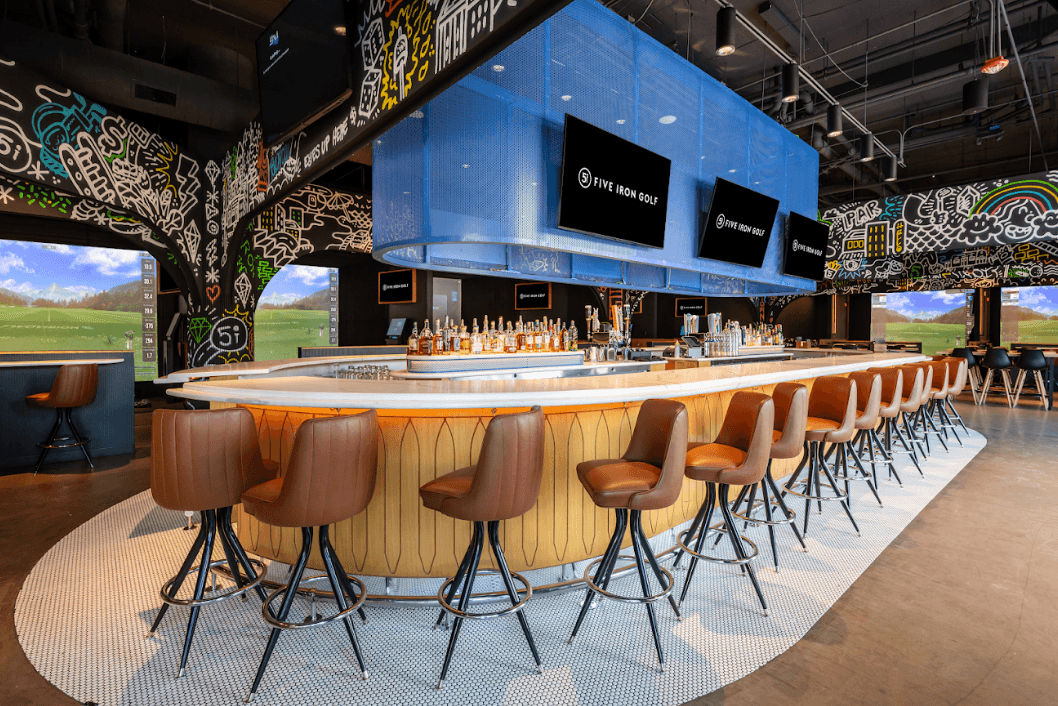 Five Iron Golf - Image 1