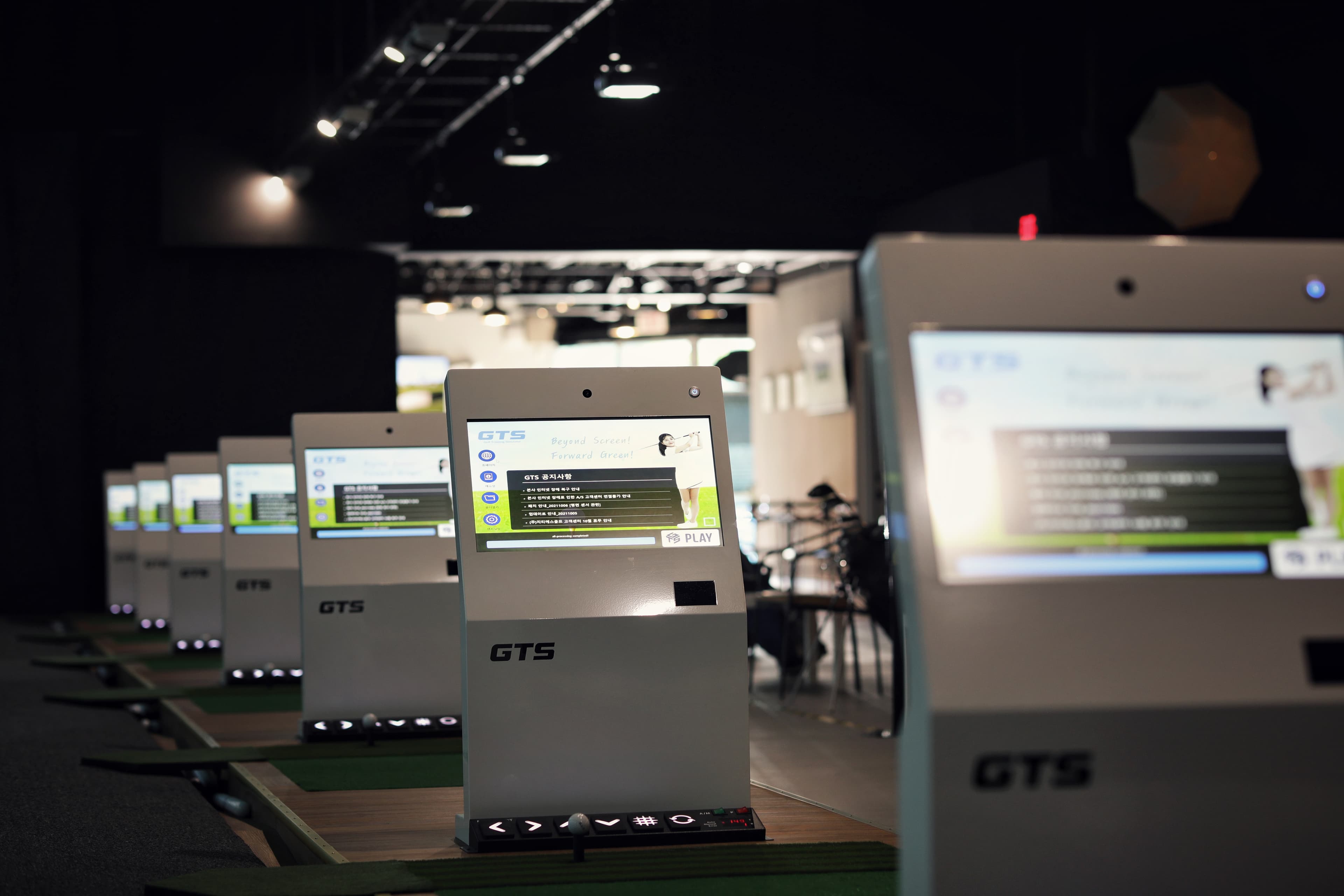 @GolfHouse - Image 1