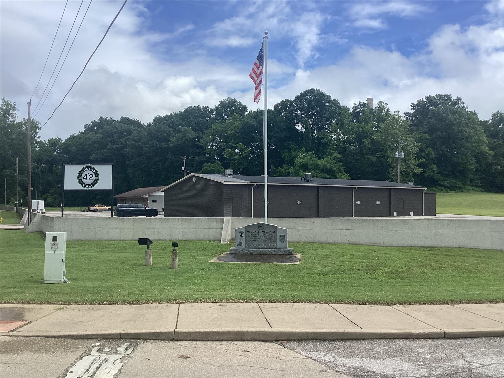 Post 42 Golf - Image 2