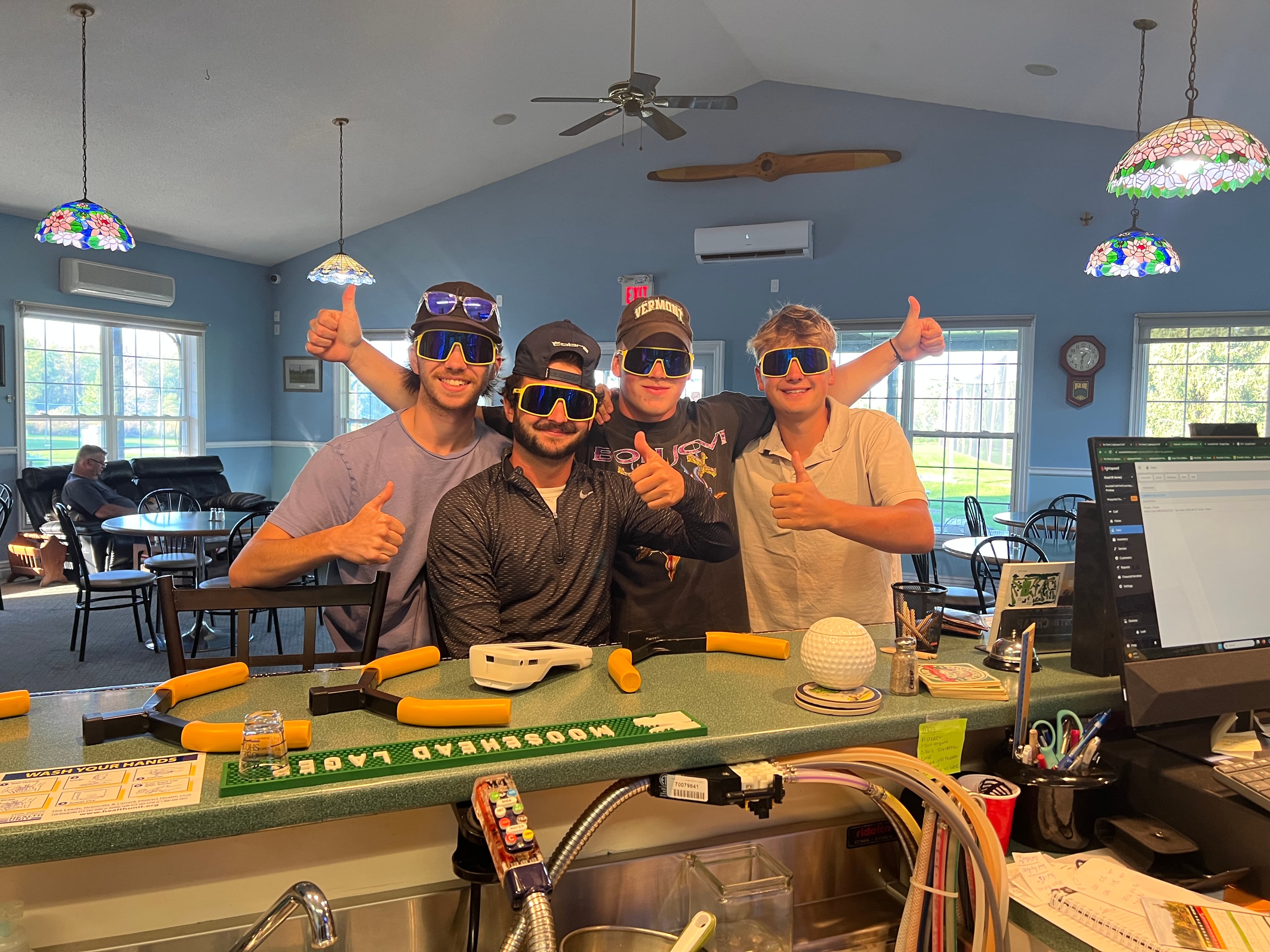 Sunnidell Golf Simulator golfing facility - Image 4