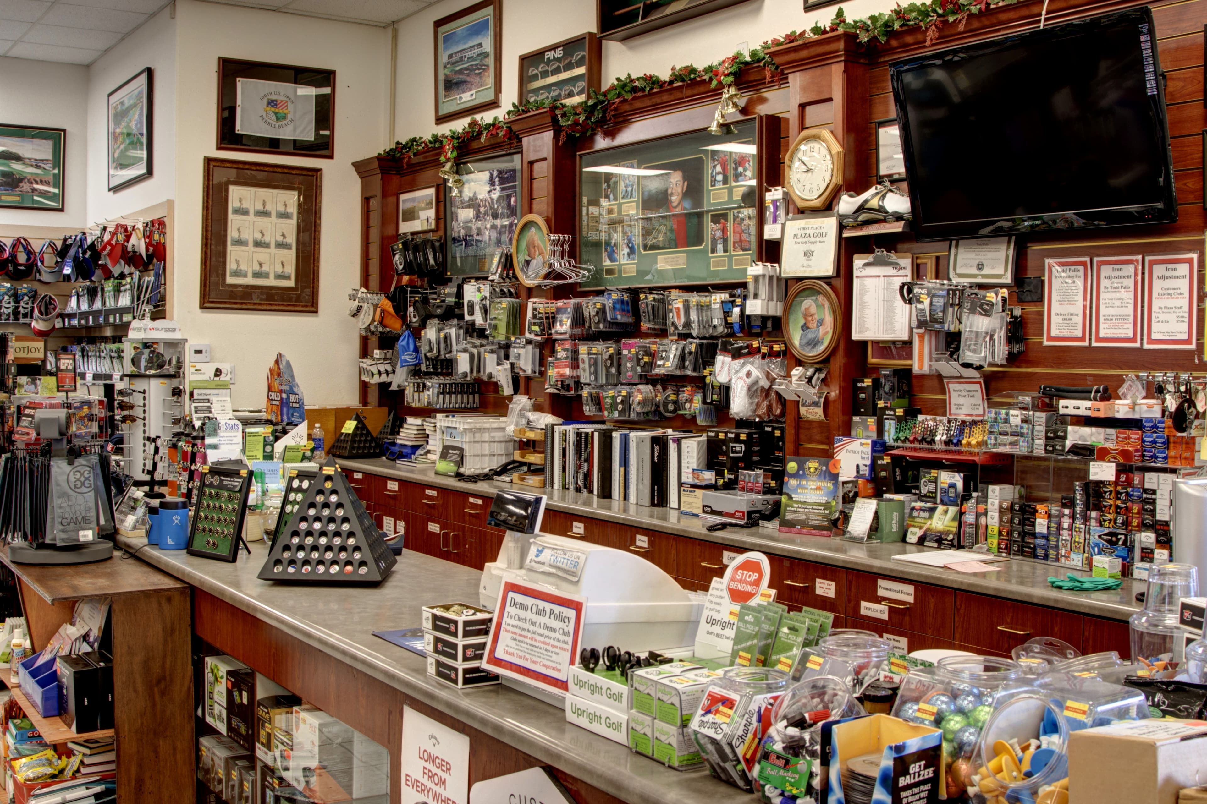 Plaza Golf - Image 1