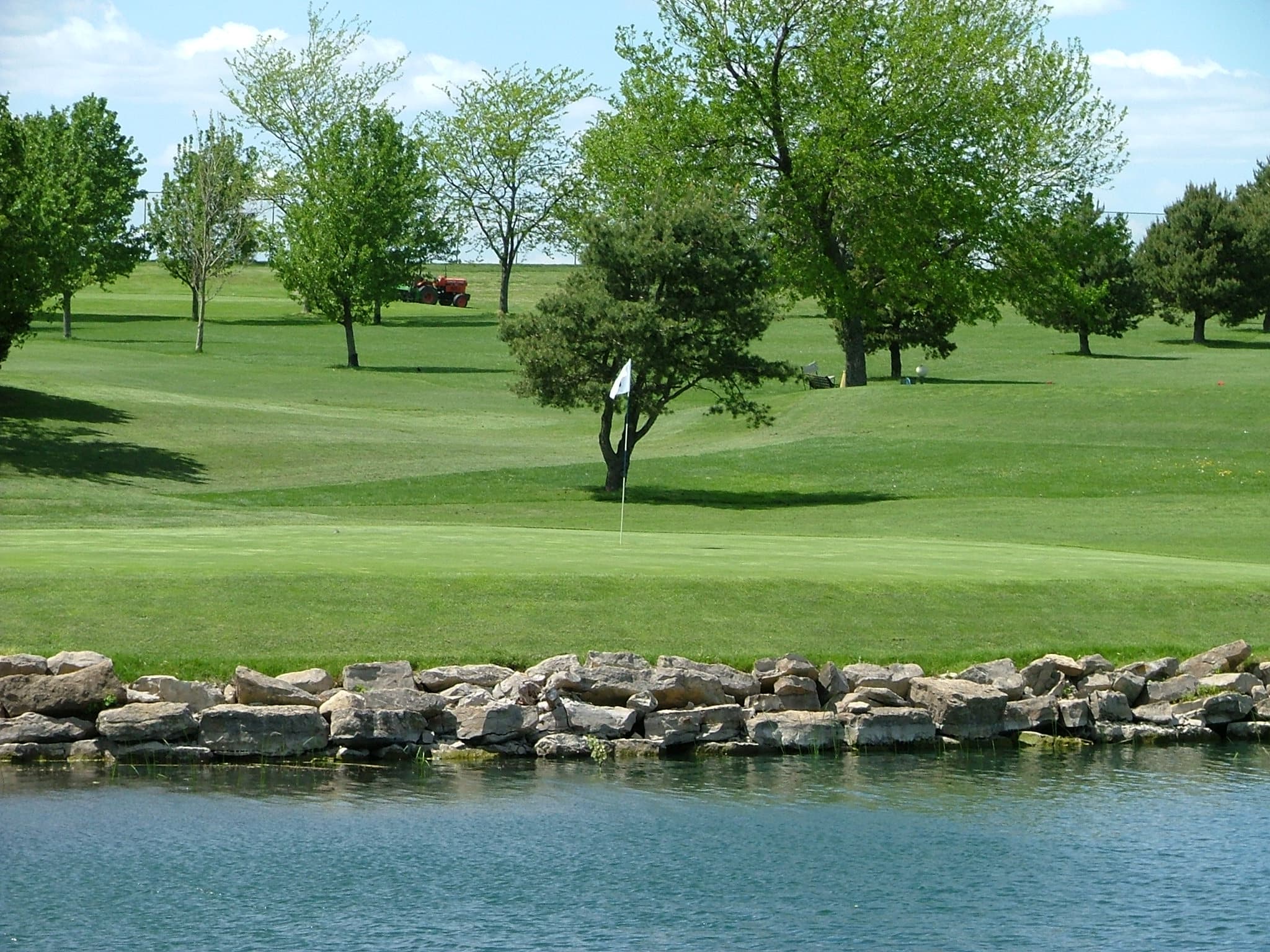 Smiley's Golf Complex - Image 9