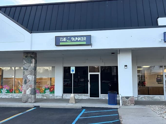 The Bunker Golf Lounge - Image 5