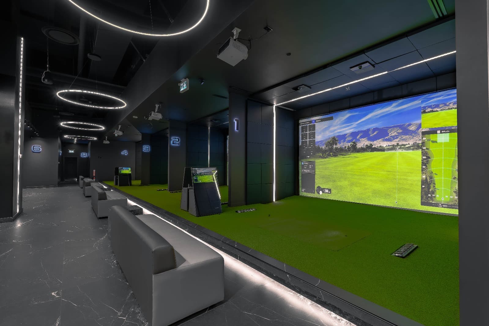 Happy Gilmore Golf Lounge - Image 6