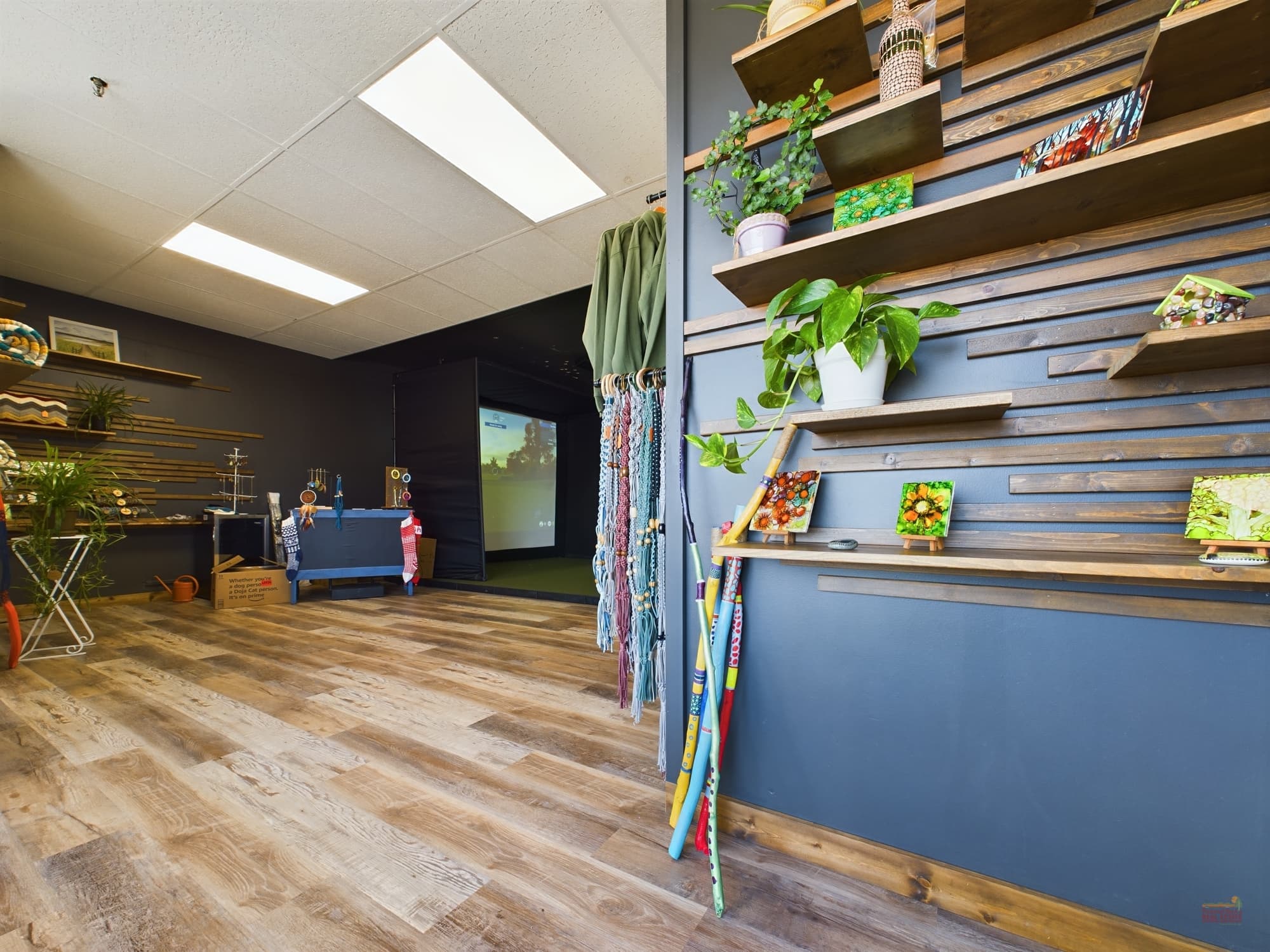 Pictured Rocks Virtual Golf Simulator - Image 3