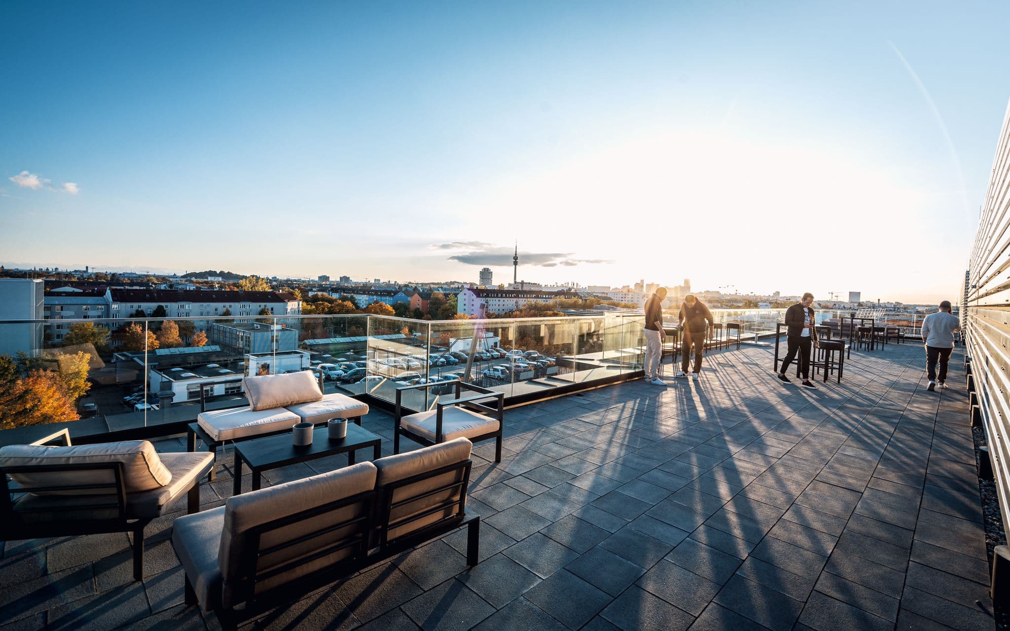 Seven Tees Golf and Bar - Image 5