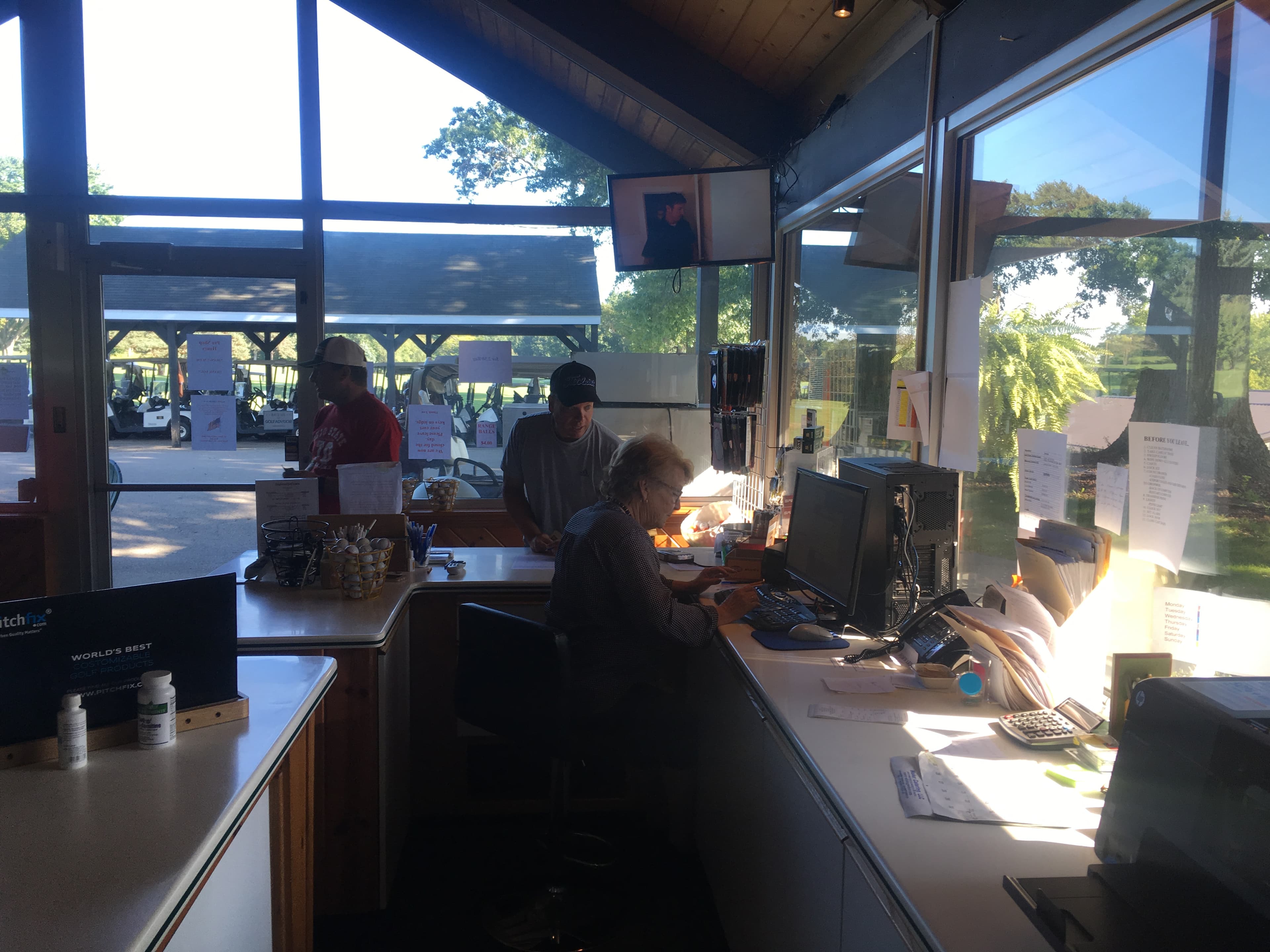 Tanglewood Public Golf Course & Driving Range - Image 4