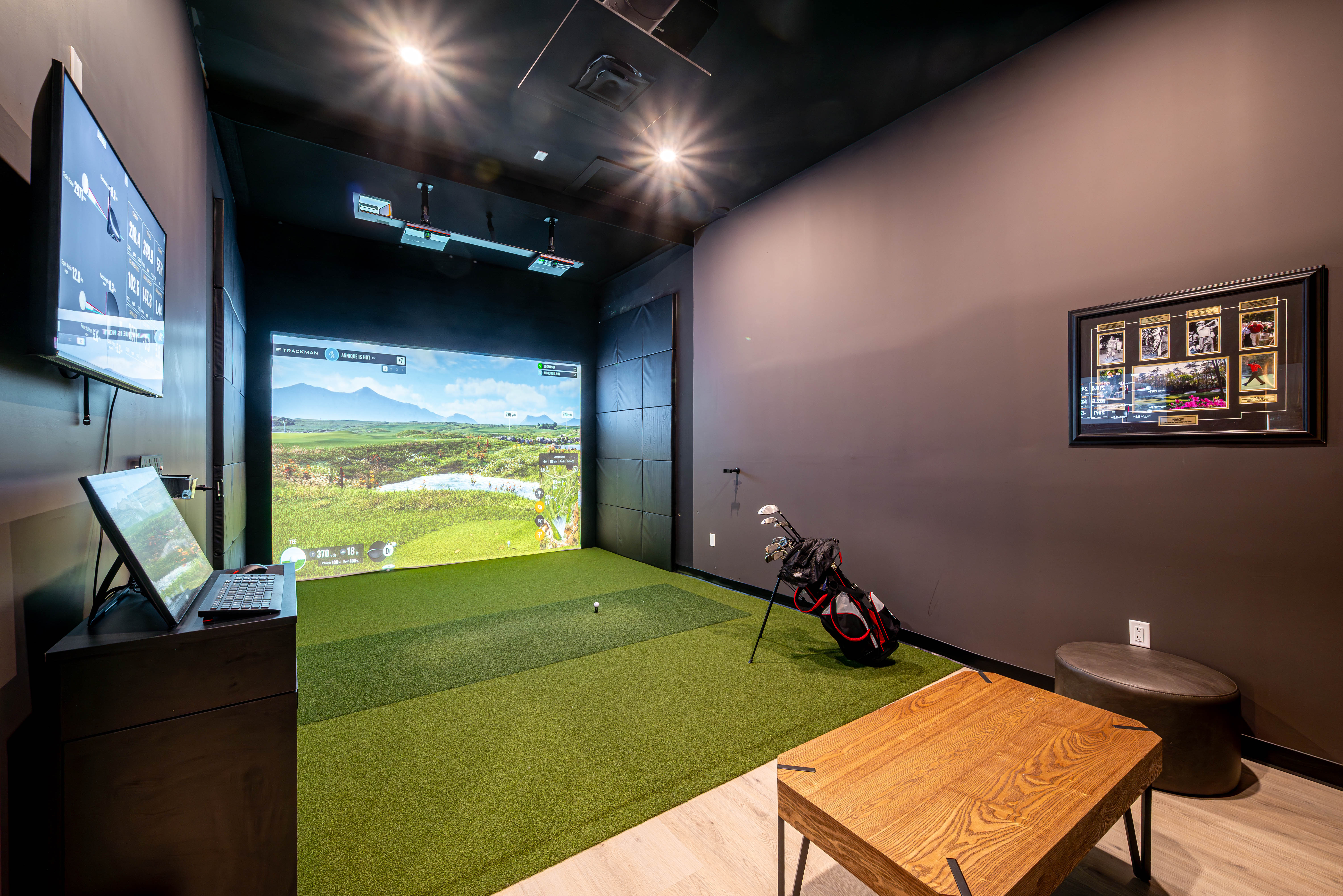 7 IRON Golf Simulator 24/7 - Image 8