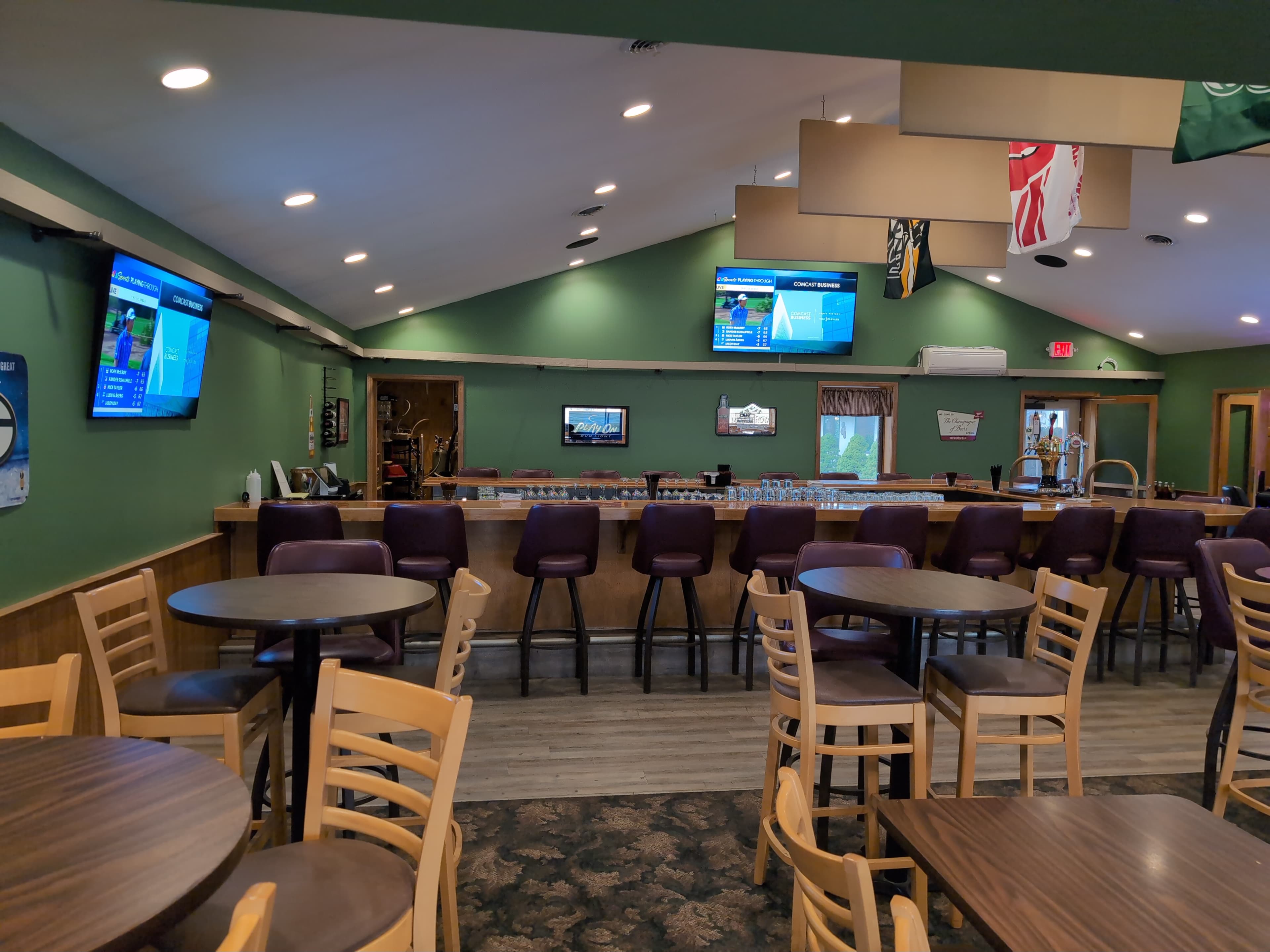 Goattrak Simulator Bar & Restaurant - Image 2