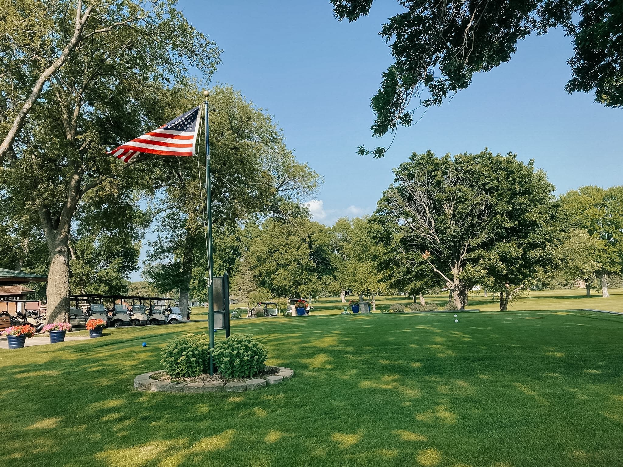 Olivia Golf Club - Image 1