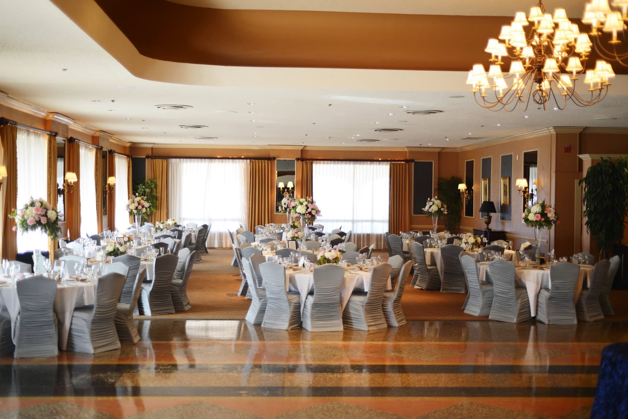 Norwood Hills Country Club - Image 7