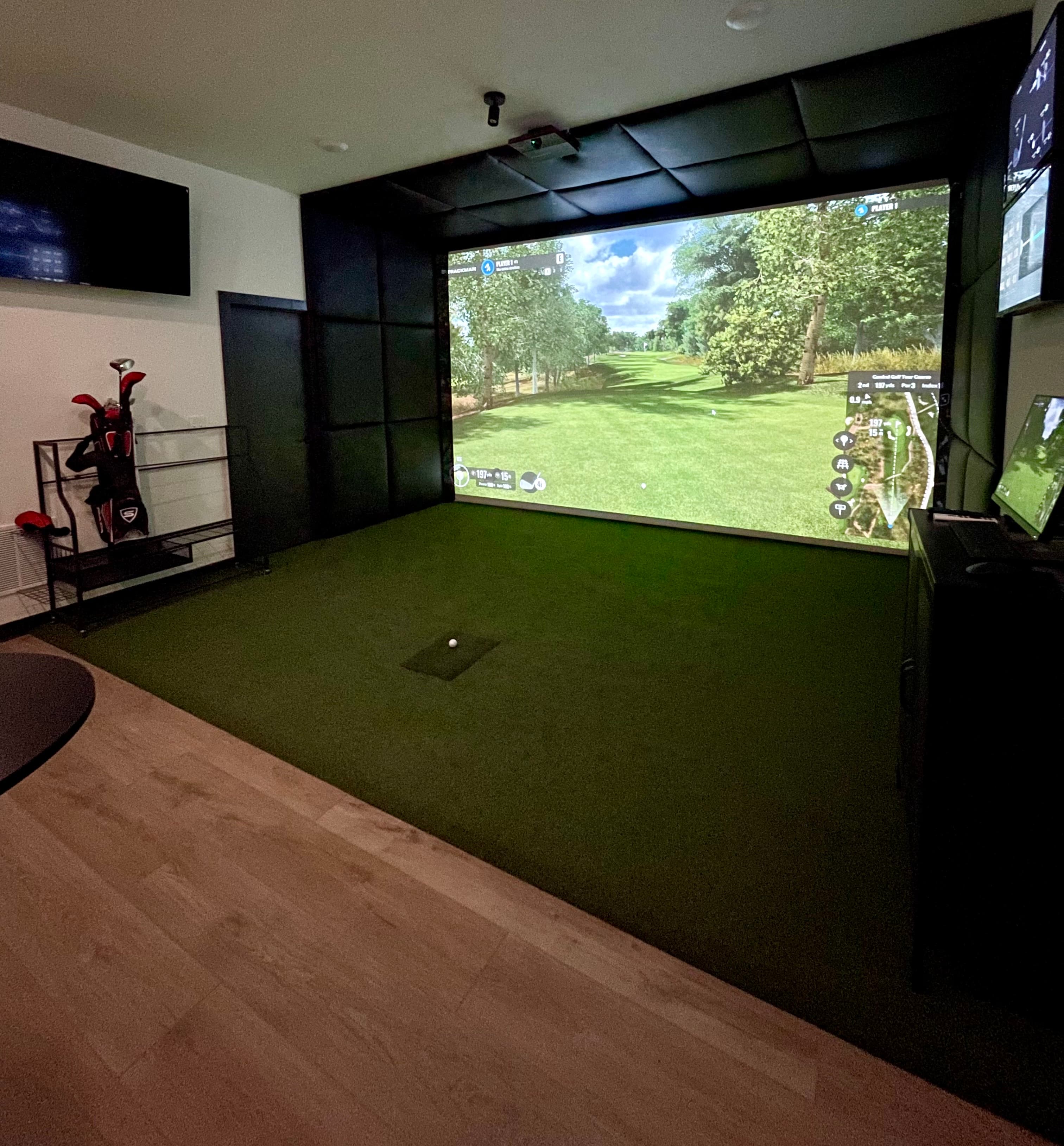 Hole 19 - Moab Indoor Golf - Image 4