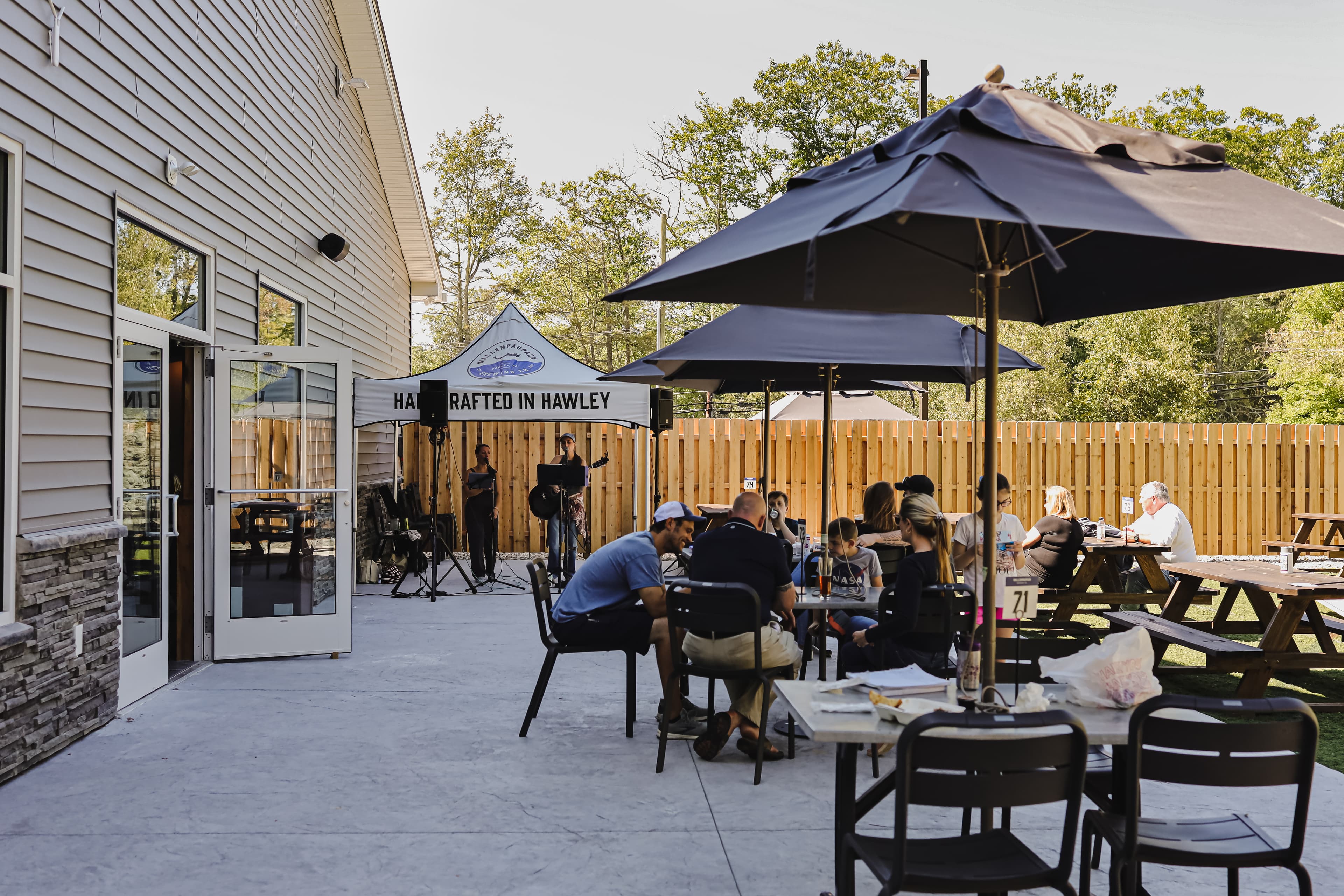 The Wake Zone - Indoor Golf + Taproom - Image 9