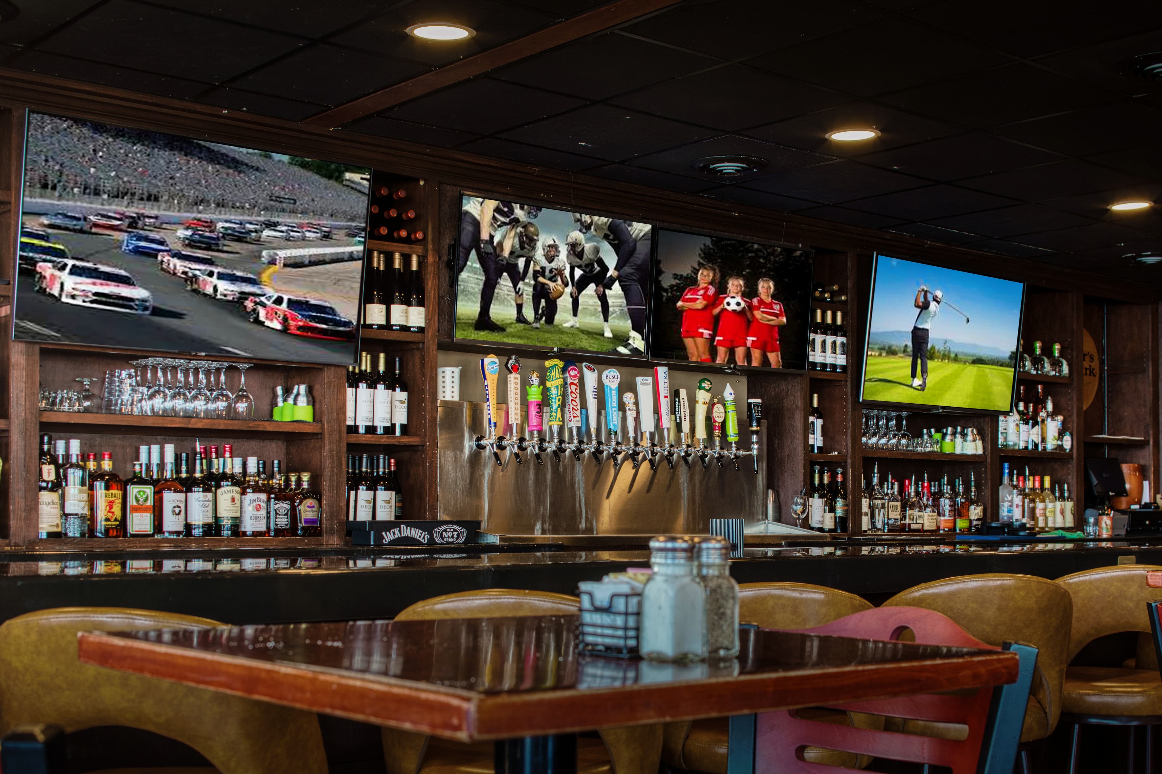 Wolfies Grill - Noblesville - Image 1