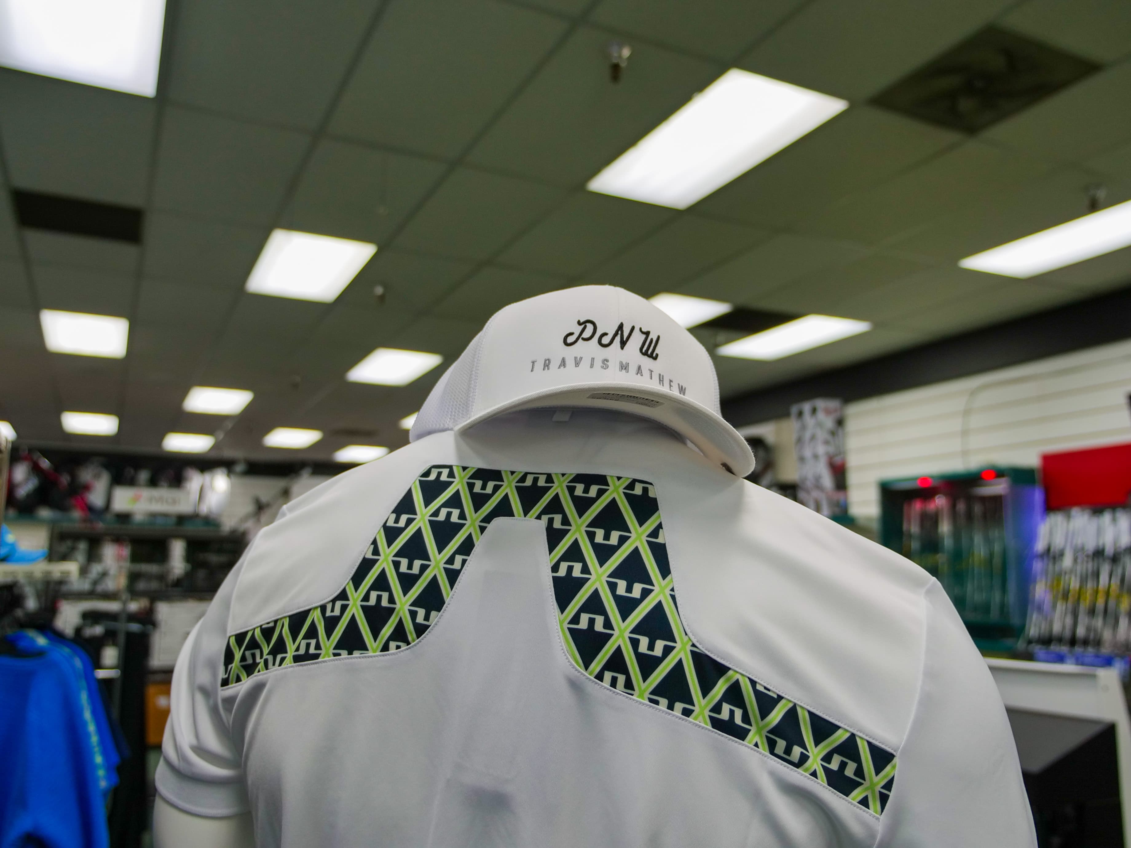 Puetz Golf Bellevue Superstore - Image 10