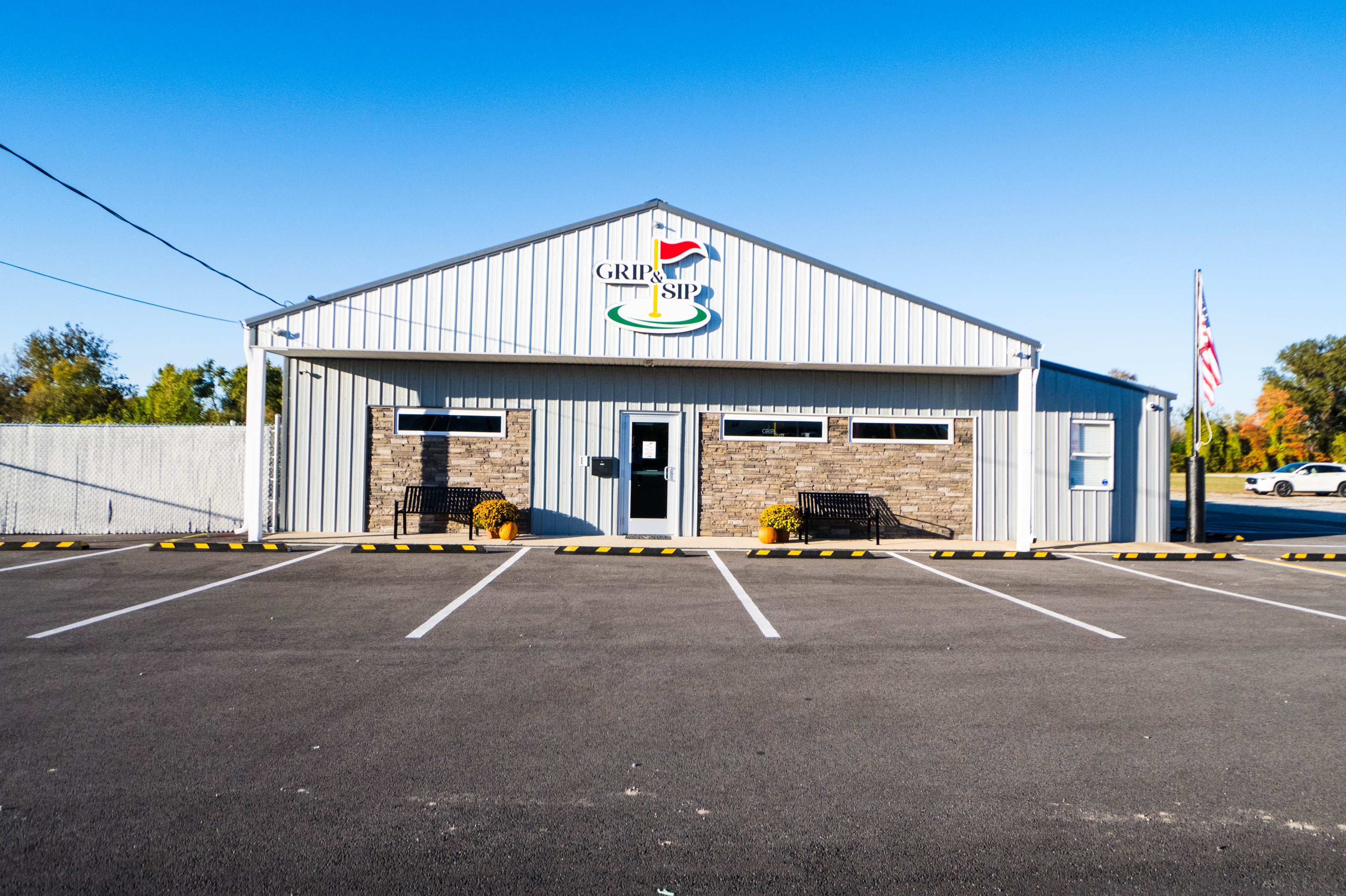 Grip & Sip - Image 1