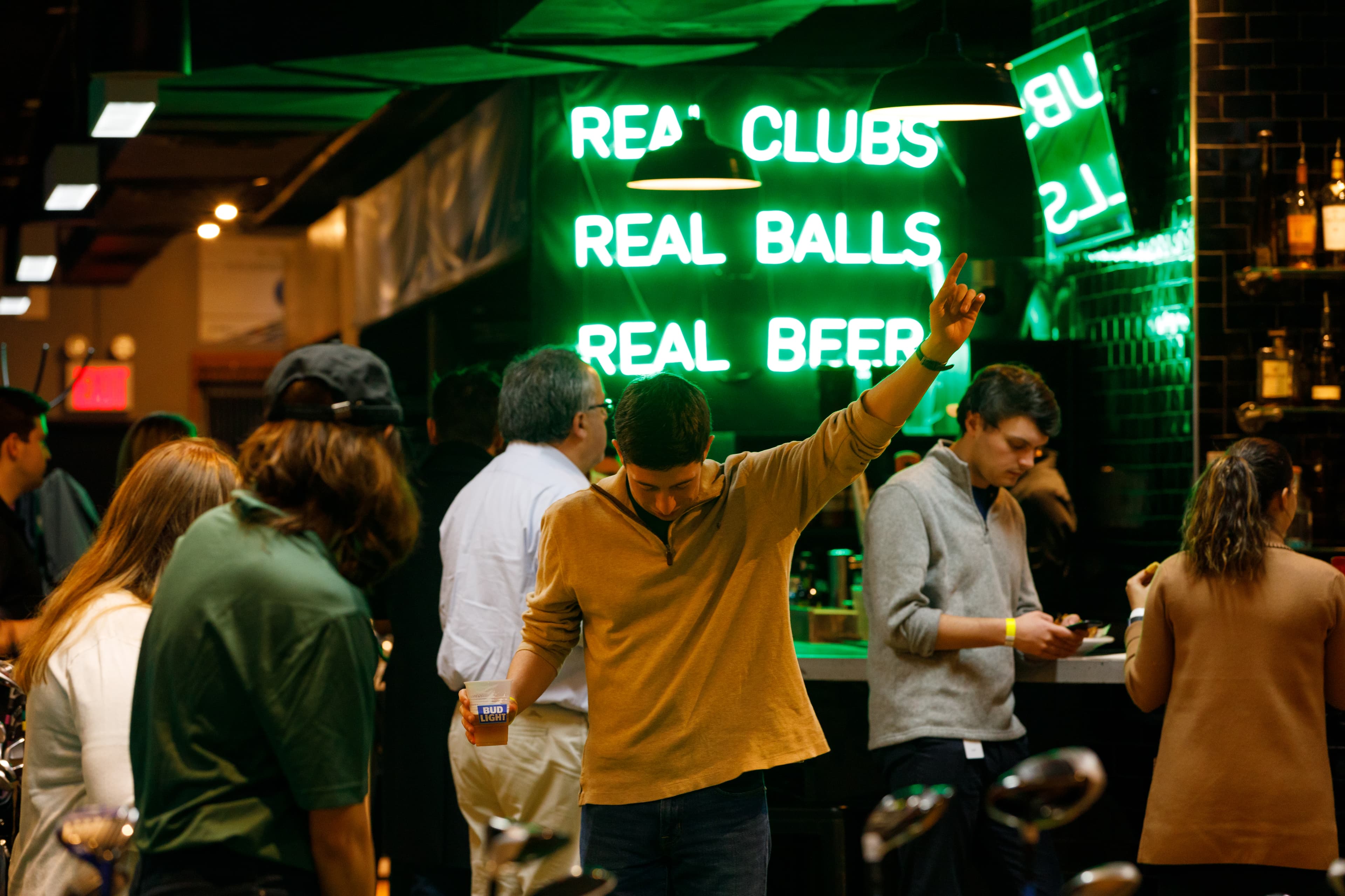 Five Iron Golf - Image 4